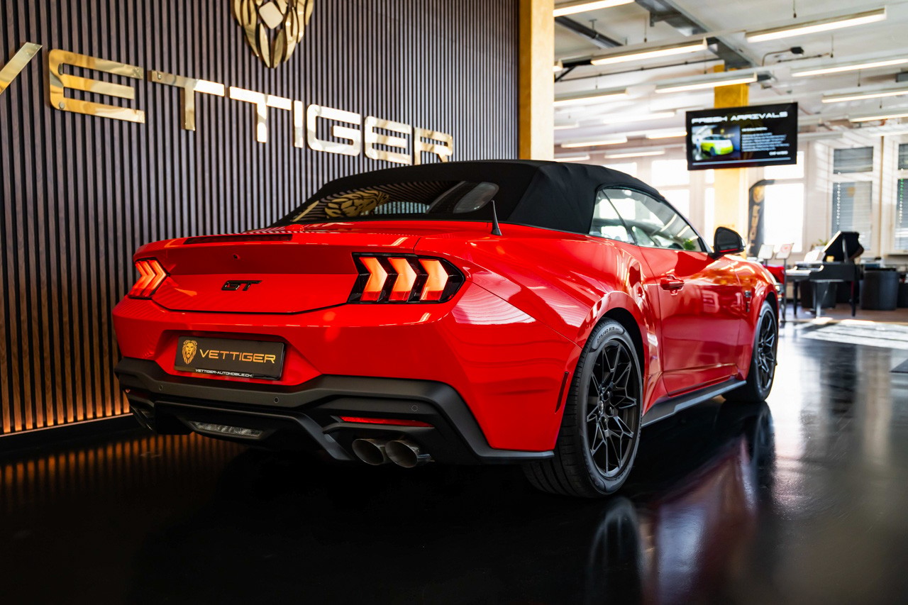 FORD Mustang Convertible 5.0 V8 GT-image-7