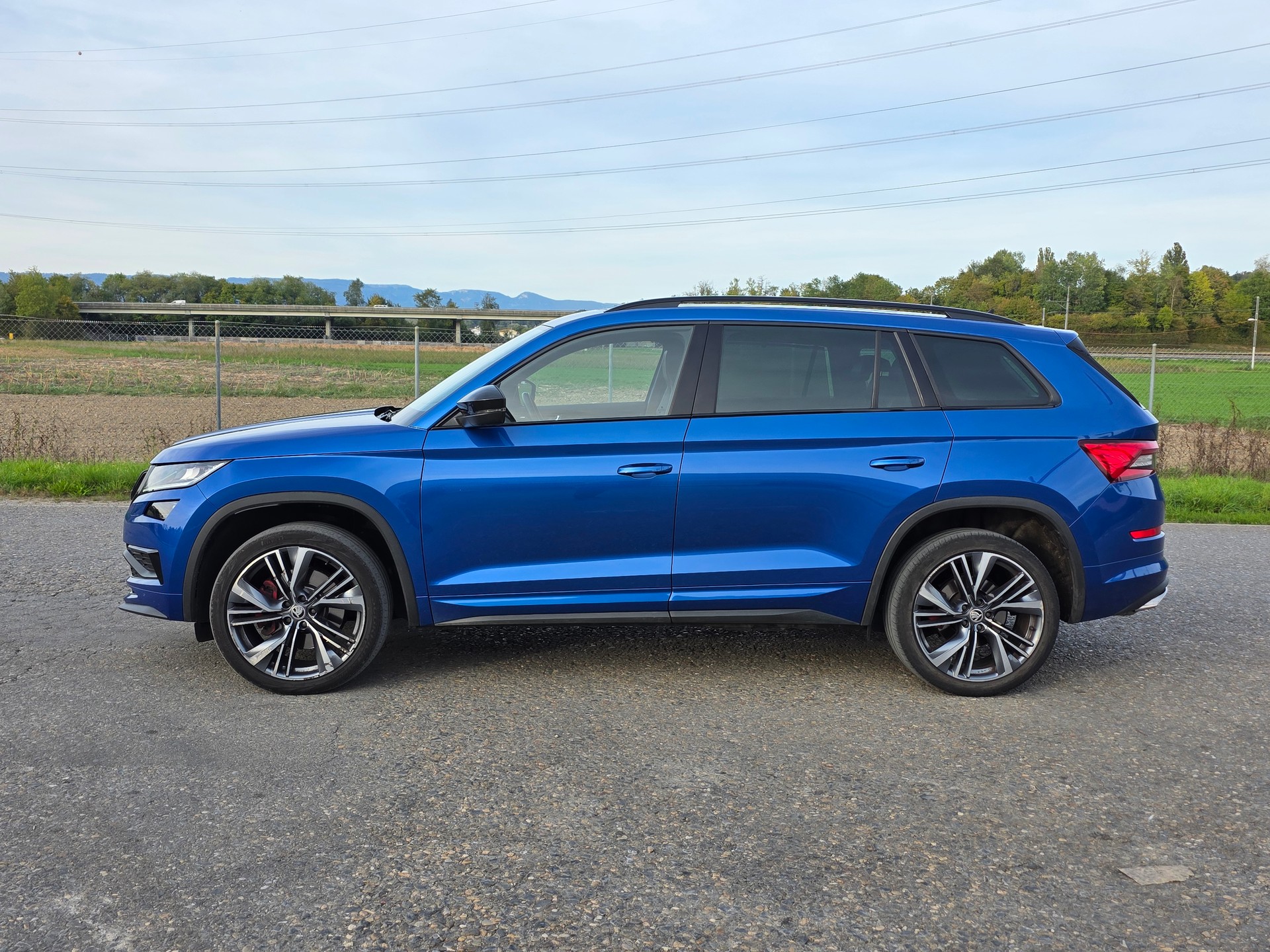 SKODA Kodiaq 2.0 Bi-TDI SCR RS 4x4 DSG / Neu ab Mfk. / AHK 2500kg-image-2