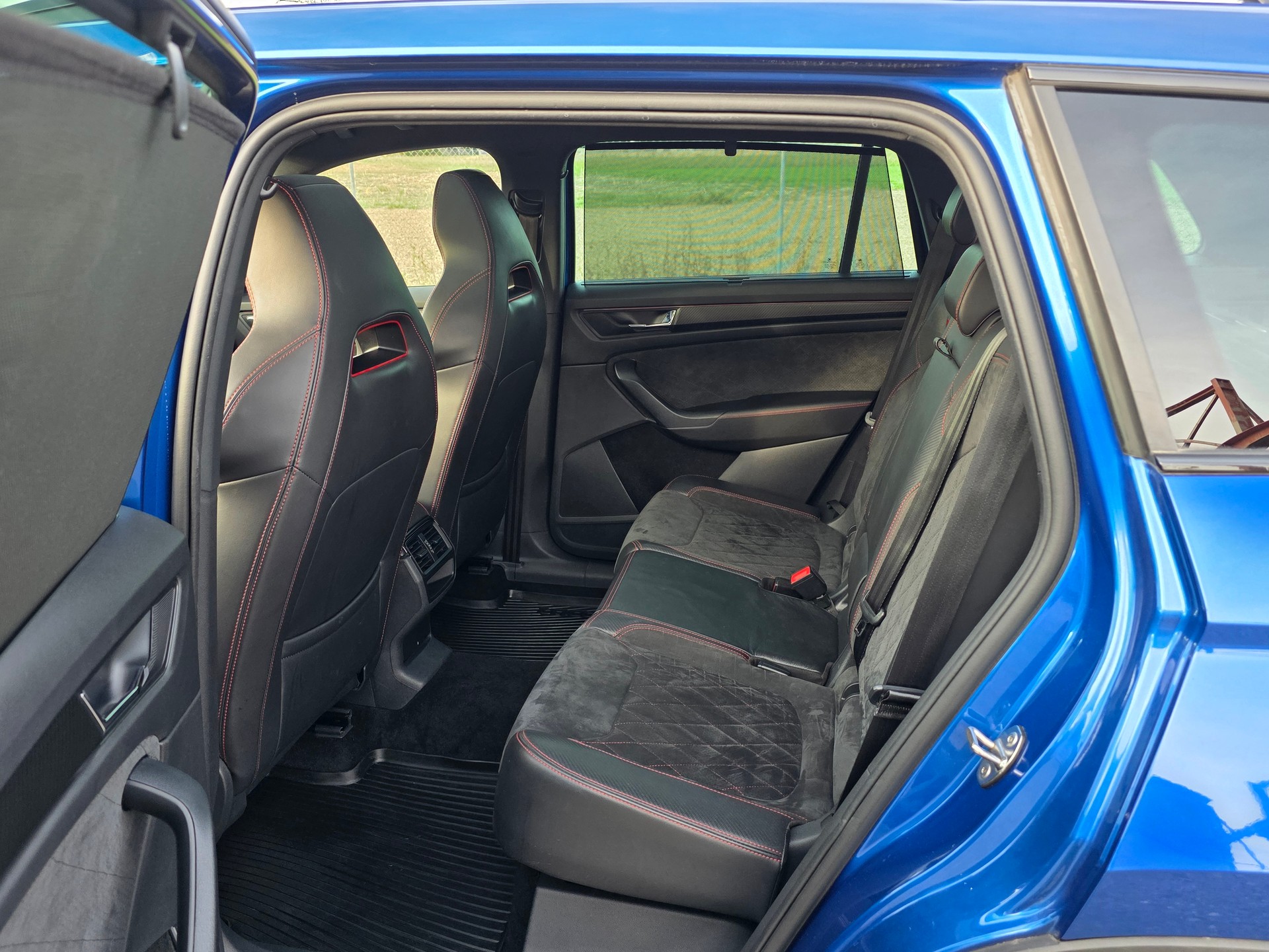 SKODA Kodiaq 2.0 Bi-TDI SCR RS 4x4 DSG / Neu ab Mfk. / AHK 2500kg-image-9