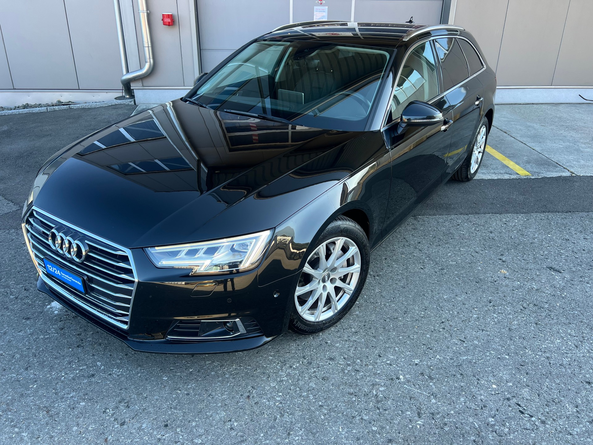AUDI A4 Avant 2.0 TDI quattro S-tronic-image-2