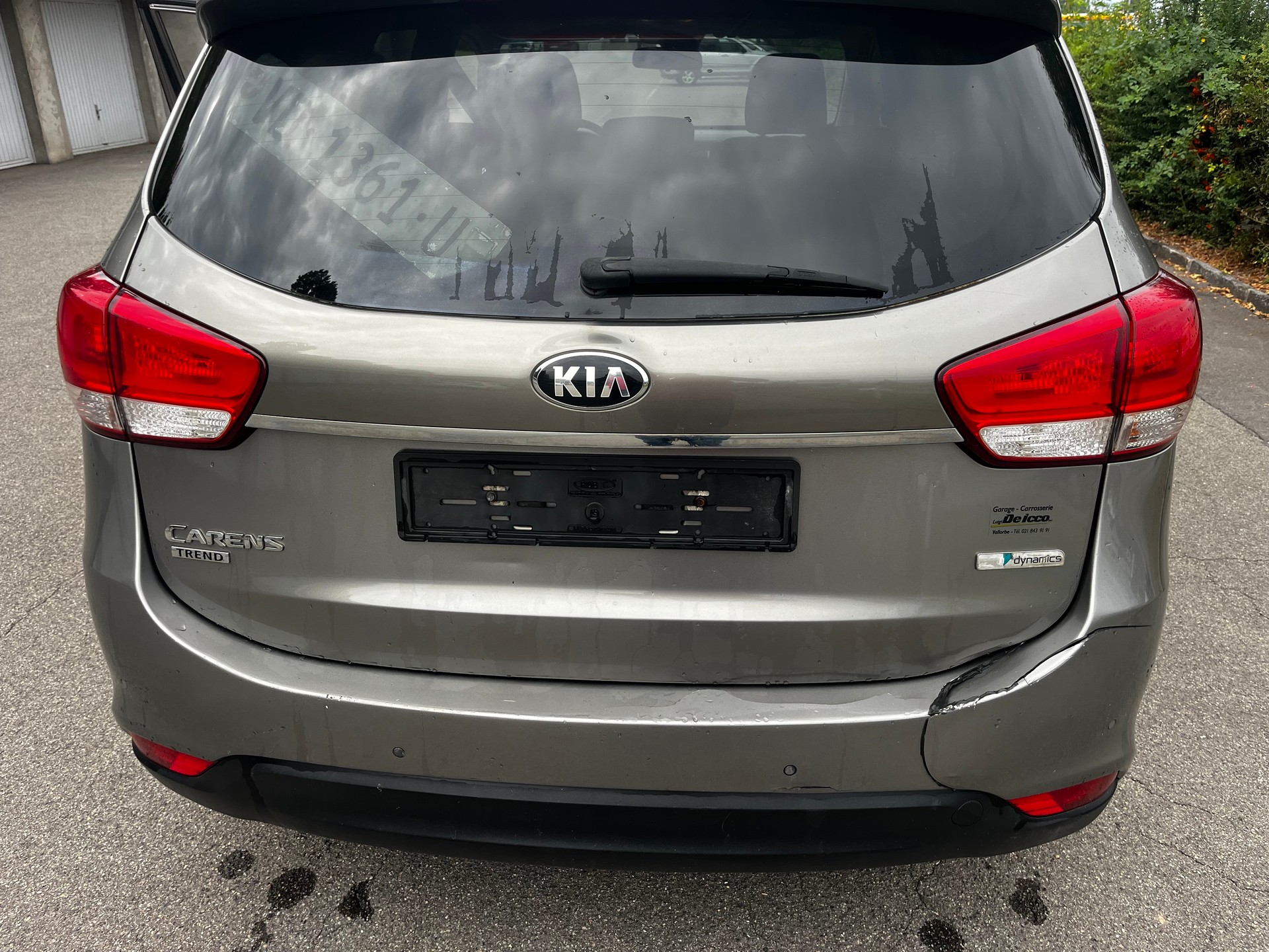 KIA Carens 1.7 CRDi Style-image-8