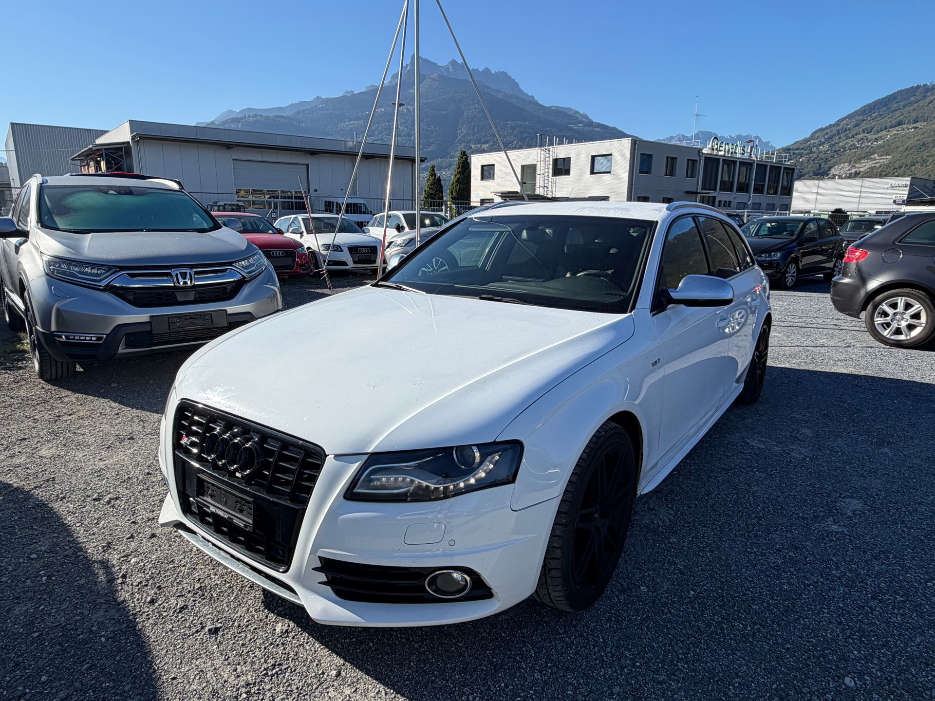 AUDI S4 Avant 3.0 TFSI quattro-image-0