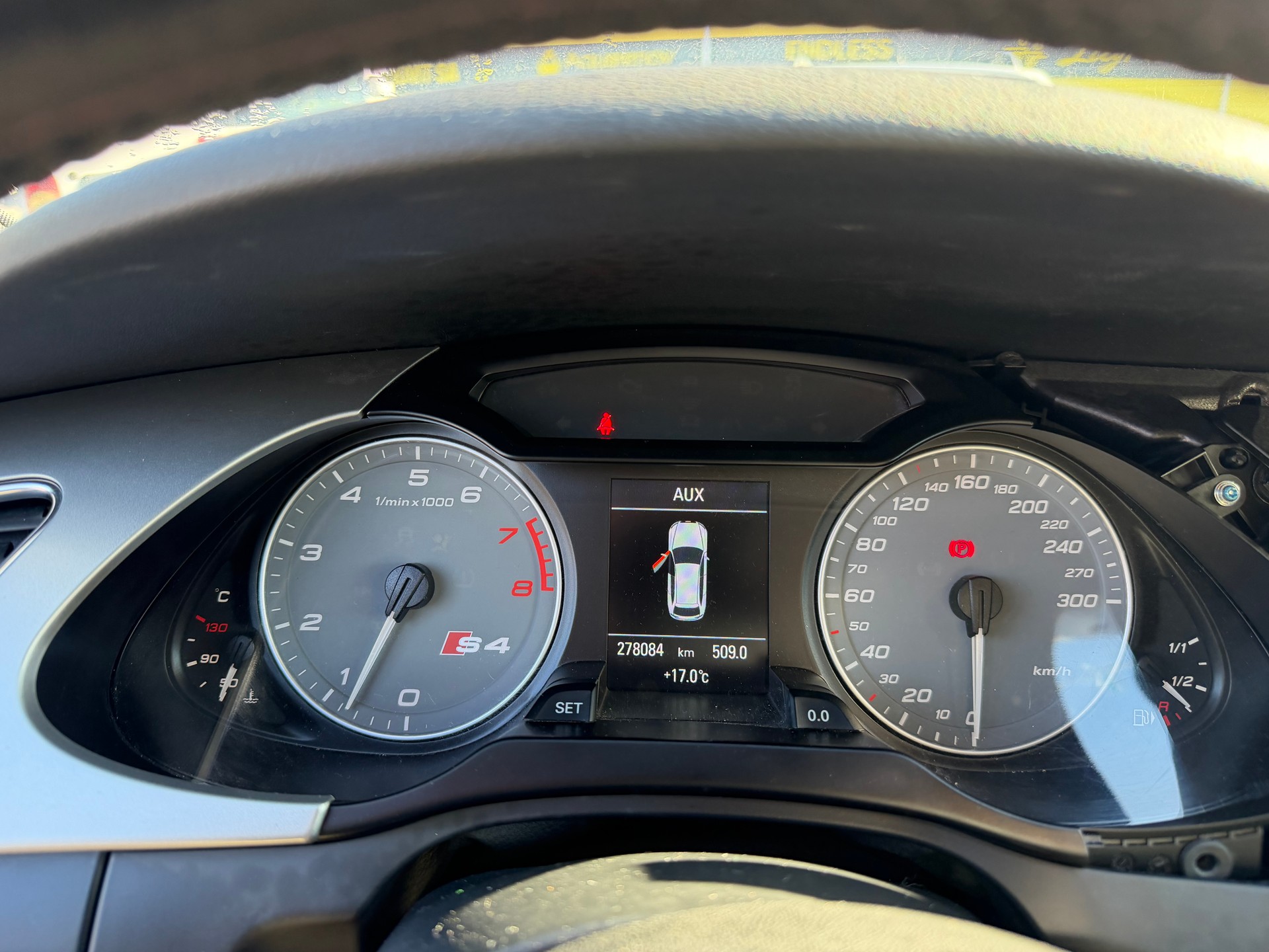 AUDI S4 Avant 3.0 TFSI quattro-image-10