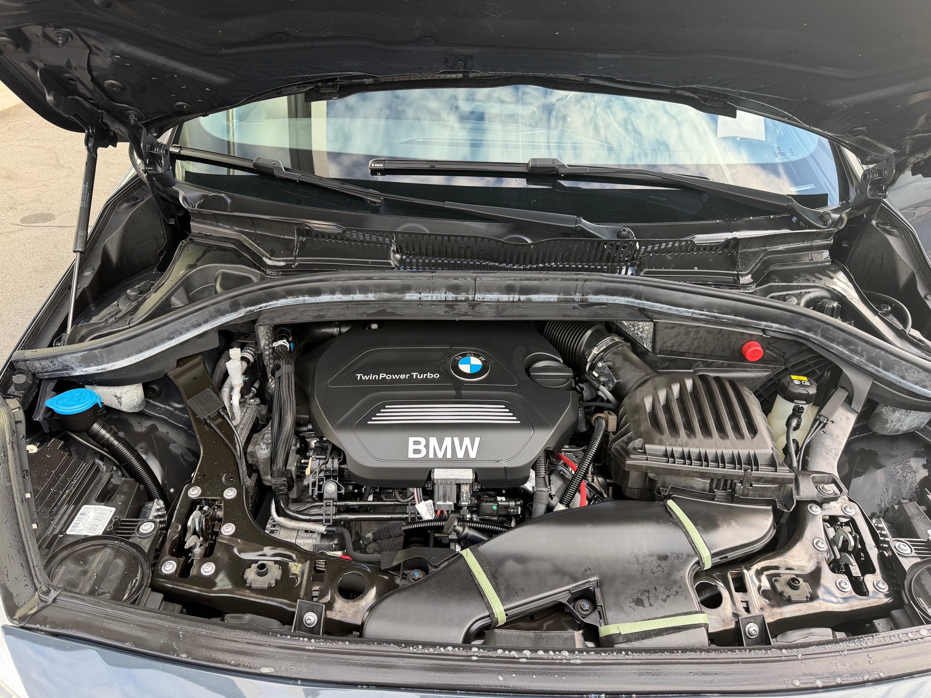BMW 218d xDrive Active Tourer Sport Line Steptronic-image-12