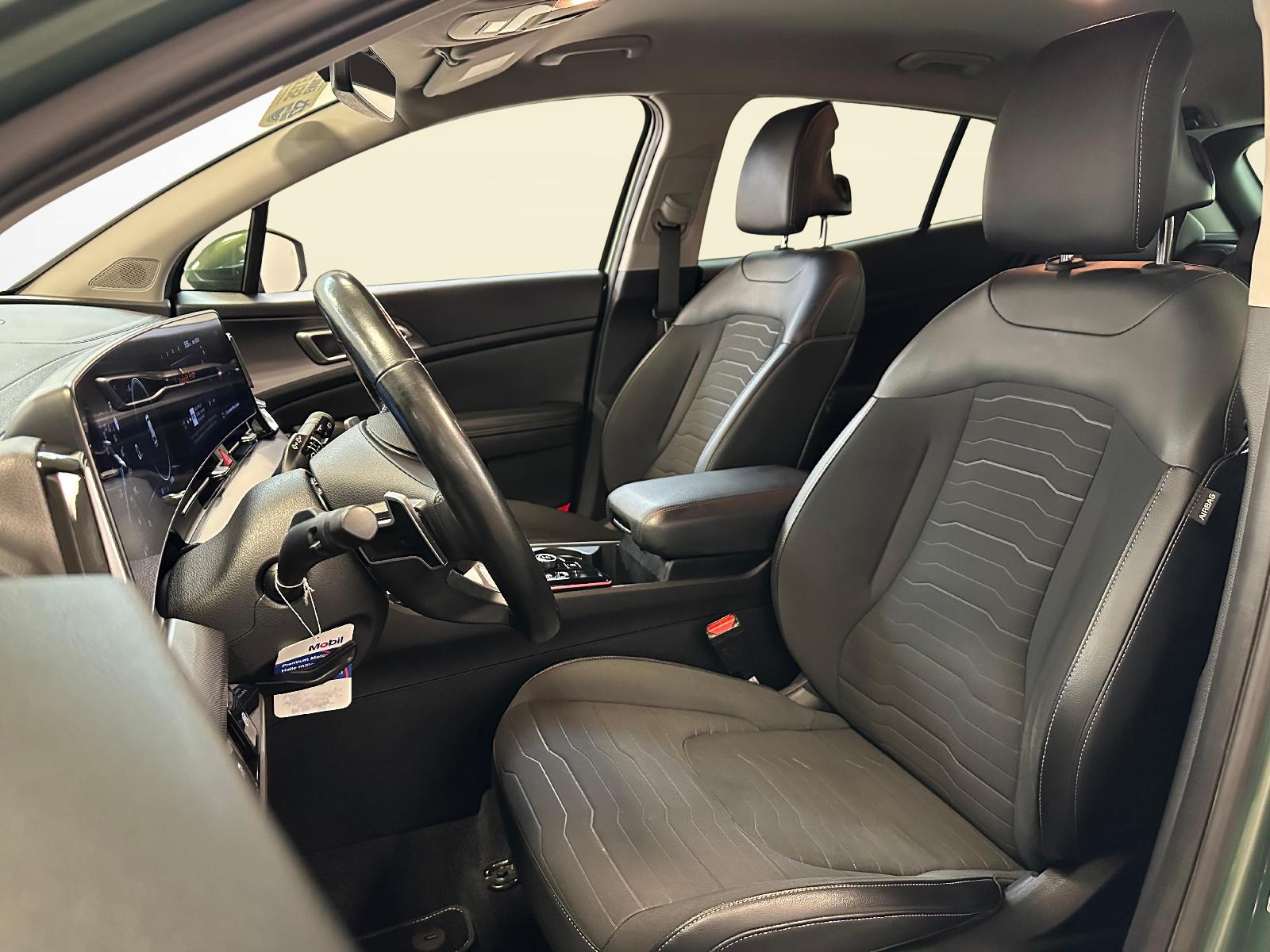 KIA Sportage 1.6 T-GDi Style-image-4