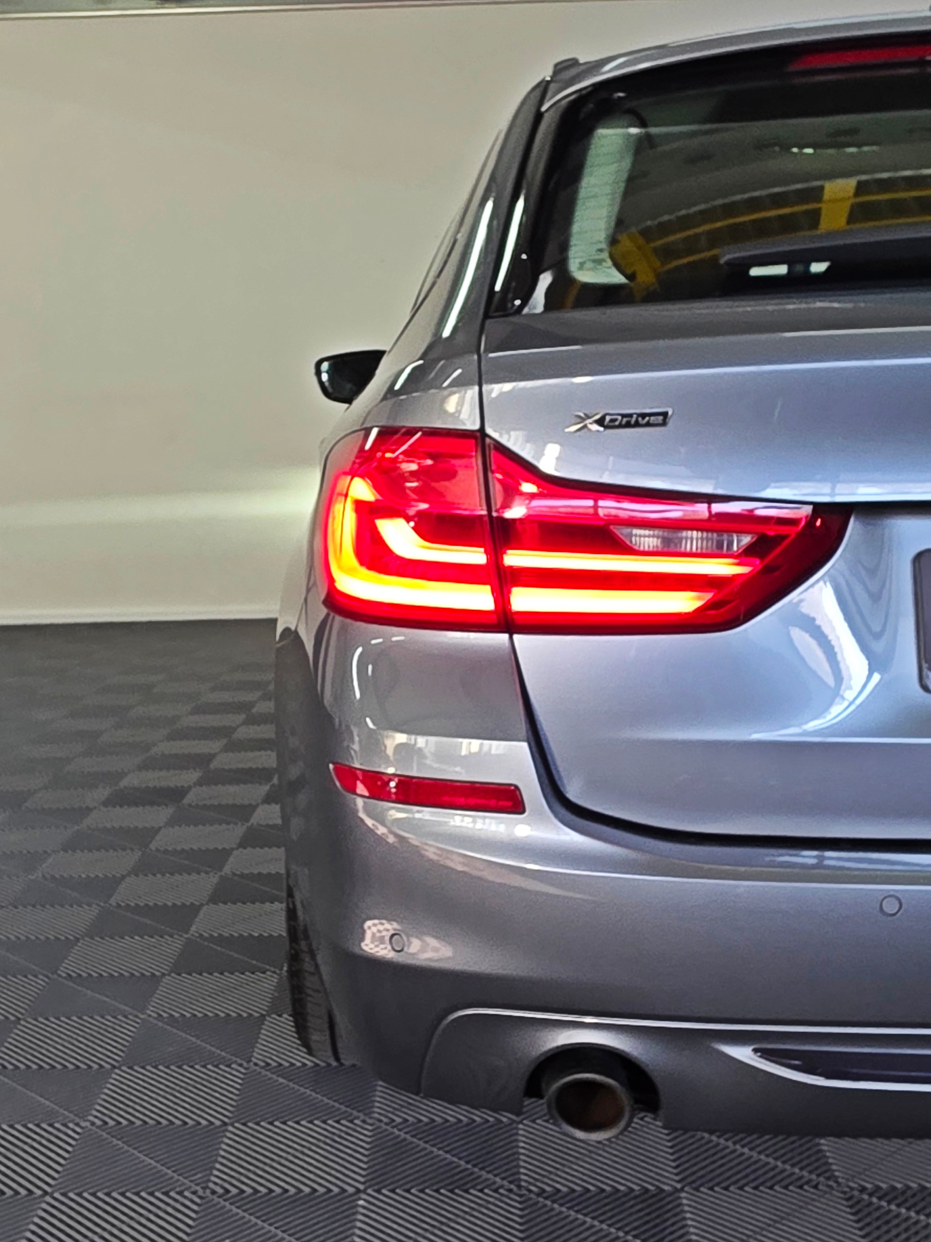 BMW 530d xDrive Touring Sport Line Steptronic-image-7