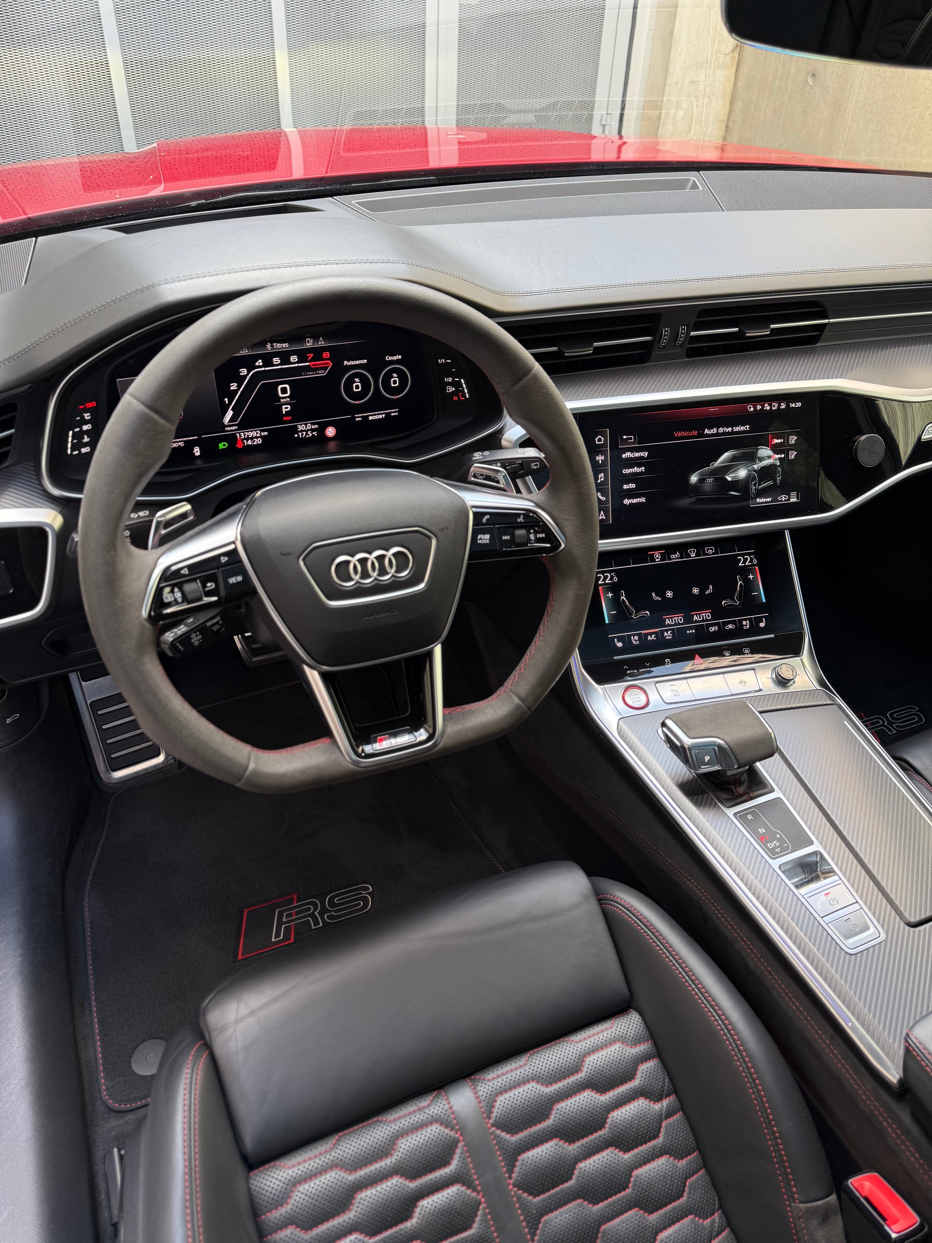 AUDI 4.0 V8 TFSI quattro T-Tronic-image-3