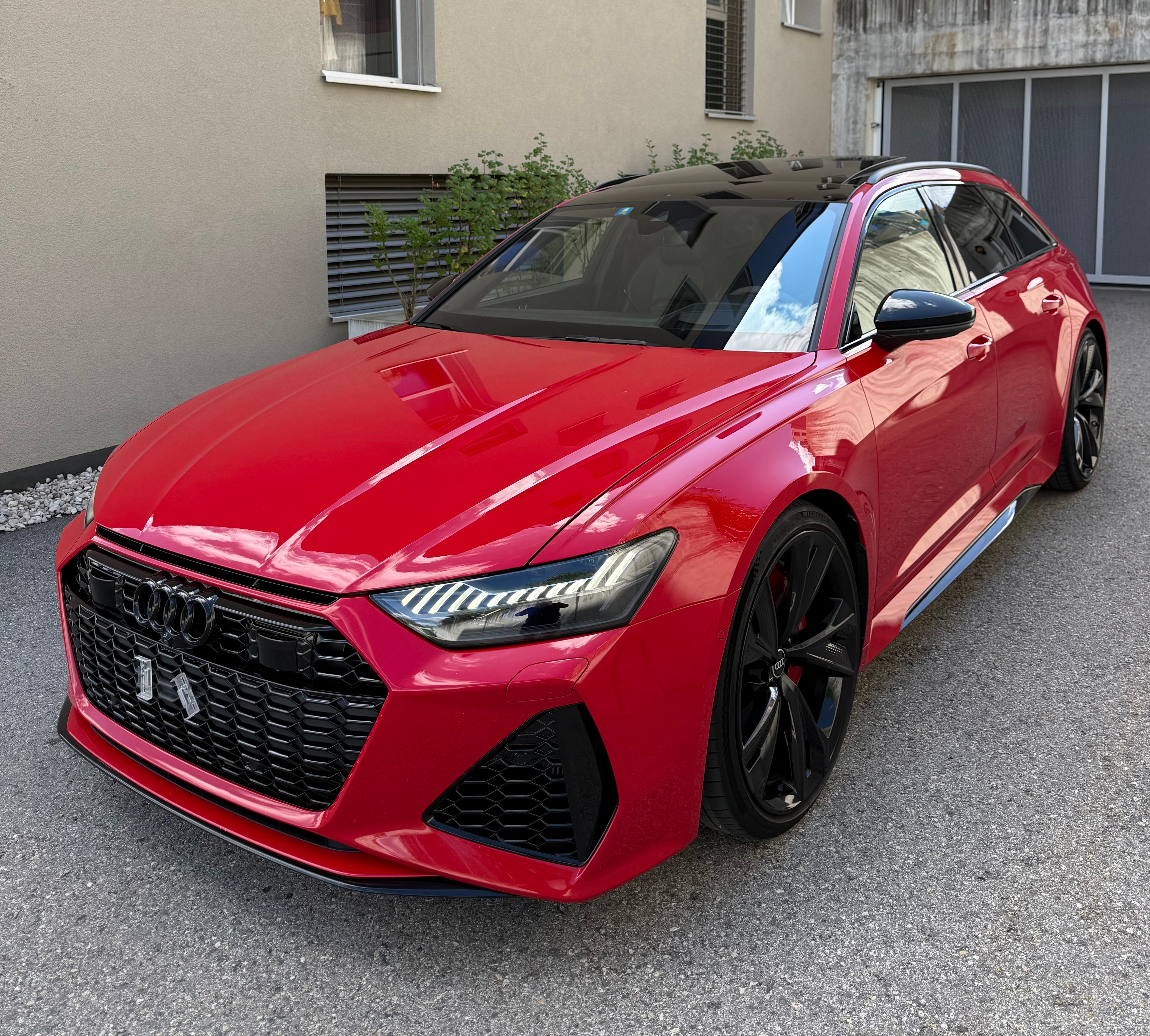 Car photo
