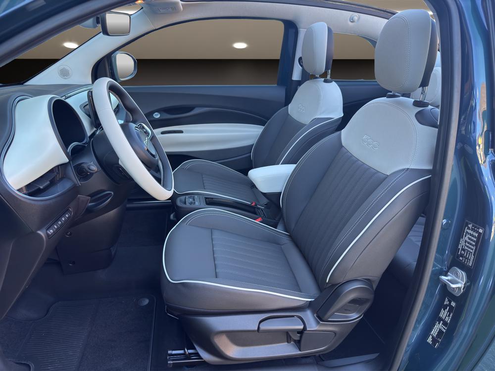 FIAT 500 Cabrio La Prima-image-7