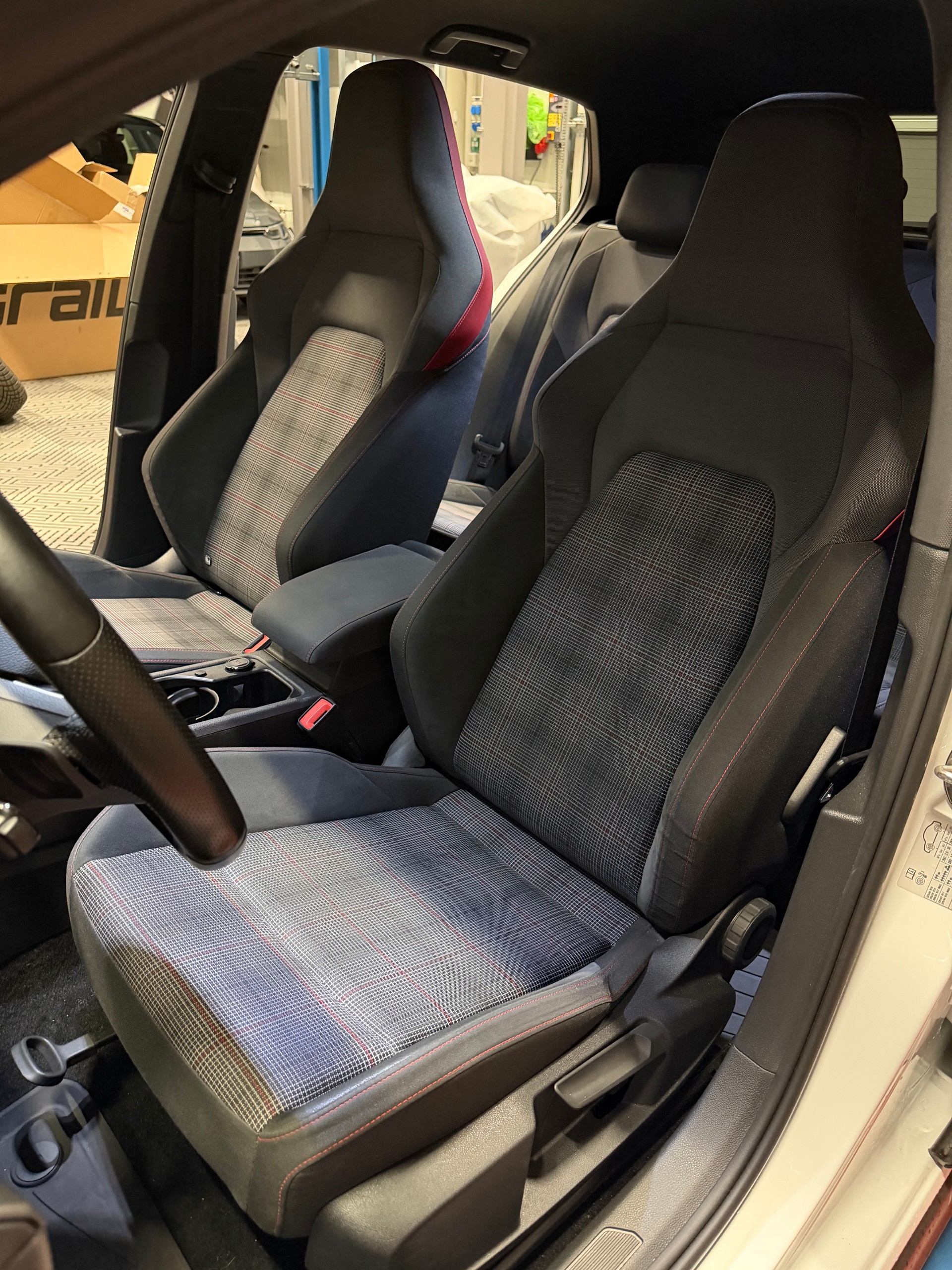 VW Golf 2.0 TSI GTI DSG-image-7
