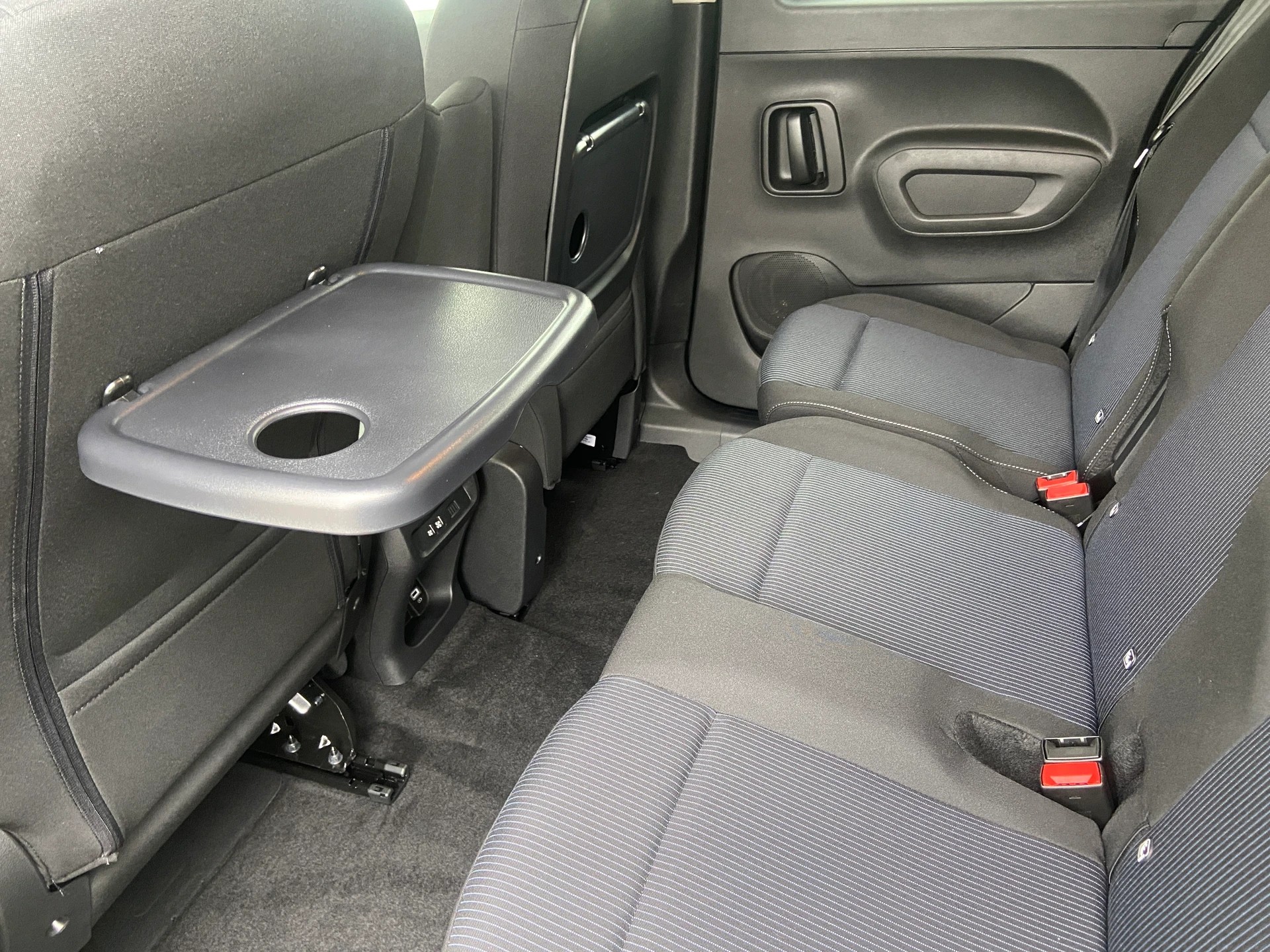 FIAT Qubo L 1.5 D La Prima 7-Sitzer-image-7