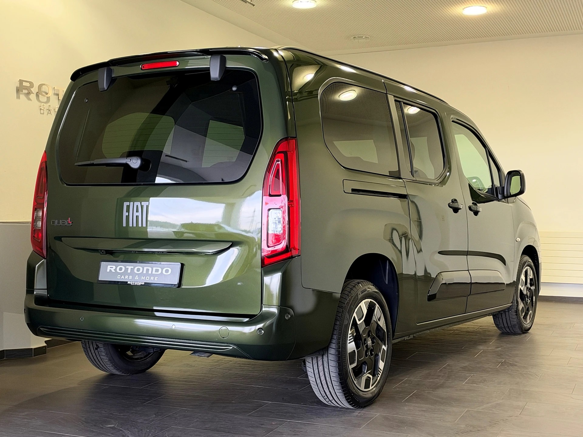 FIAT Qubo L 1.5 D La Prima 7-Sitzer-image-1