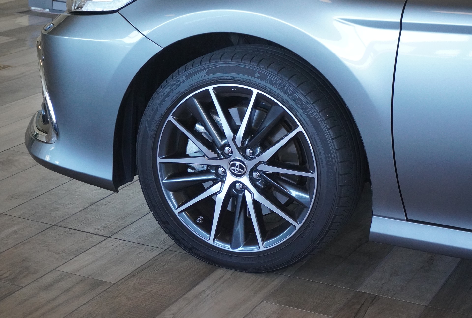 TOYOTA Camry 2.5 HSD e-CVT Premium-image-18