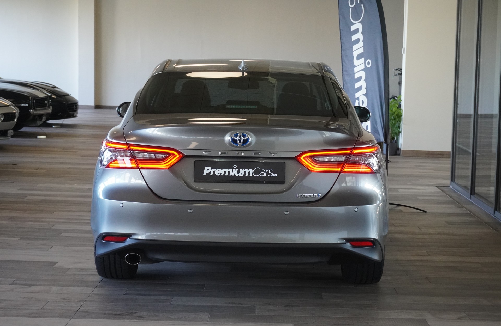 TOYOTA Camry 2.5 HSD e-CVT Premium-image-5