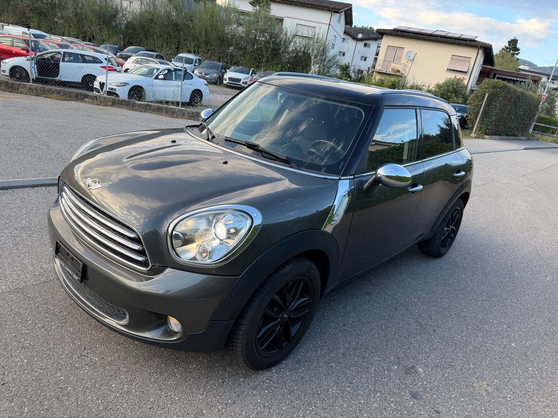 MINI Countryman Cooper D ALL4 Steptronic-image-1