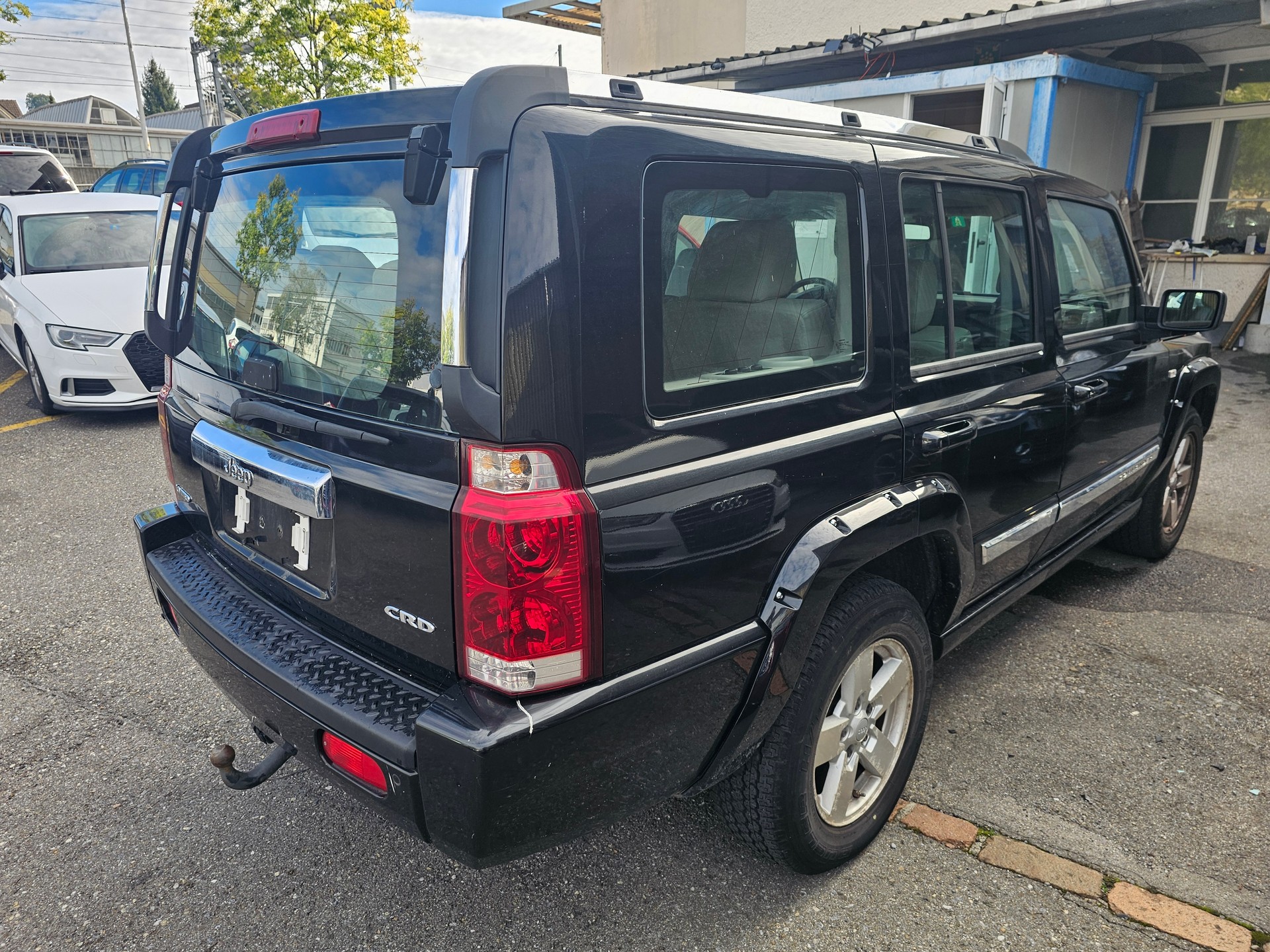 JEEP Cherokee 3.0 Liter V6 Sport-image-4