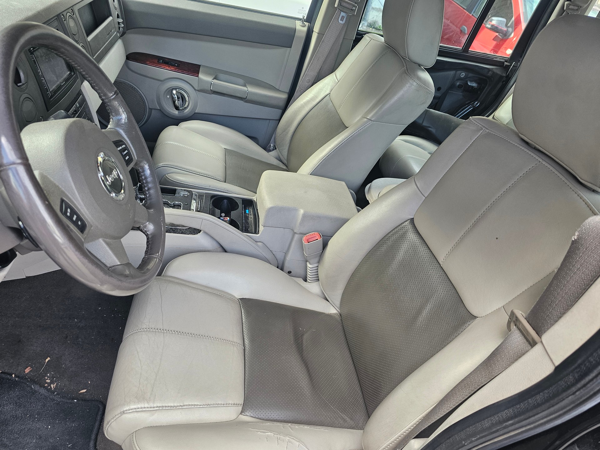 JEEP Cherokee 3.0 Liter V6 Sport-image-6