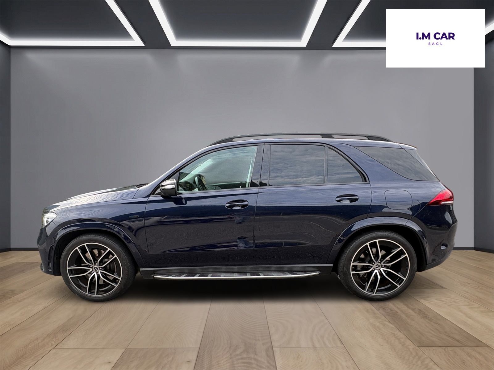MERCEDES-BENZ GLE 350 de 4Matic AMG Line 9G-Tronic-image-5