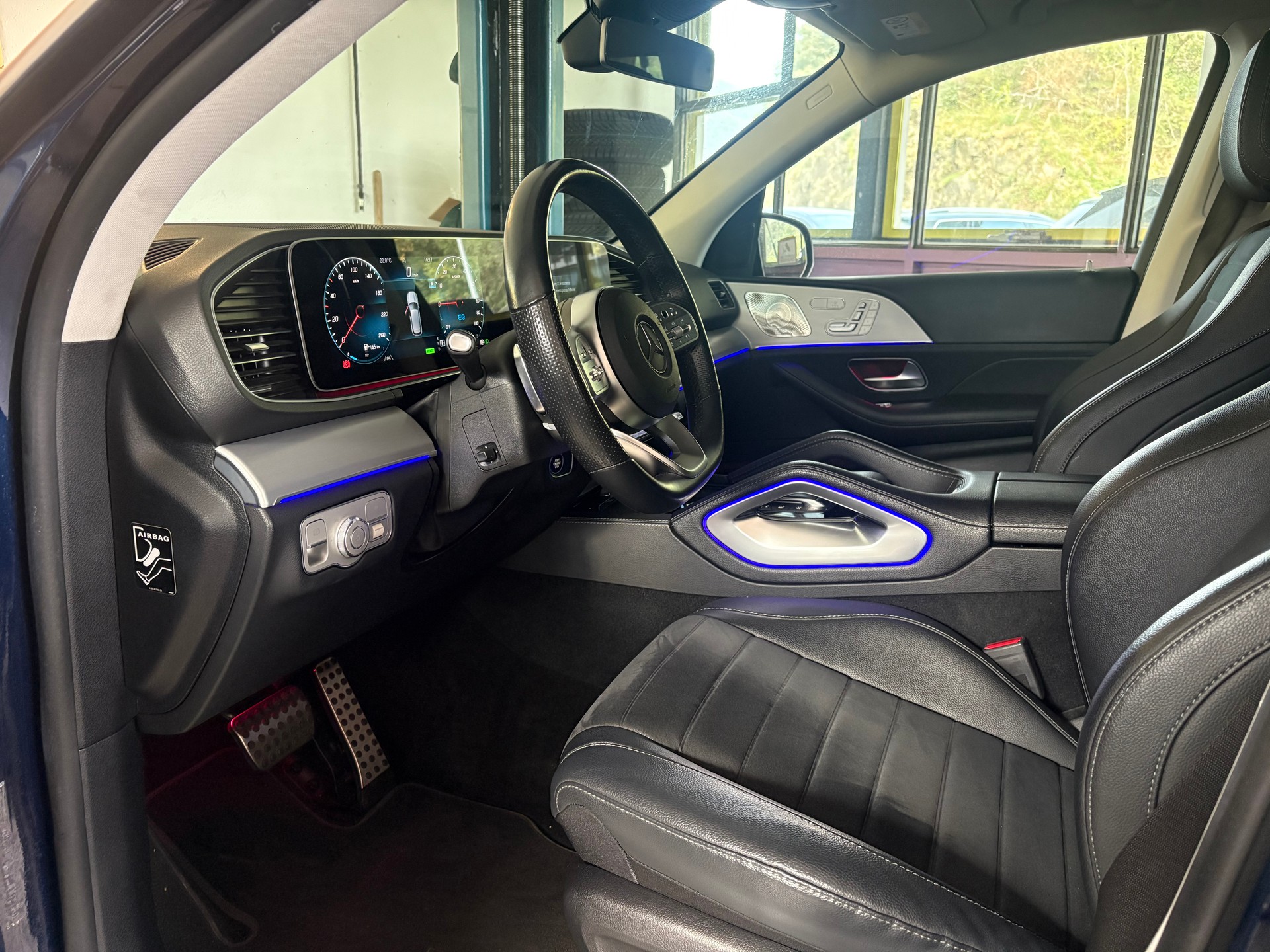 MERCEDES-BENZ GLE 350 de 4Matic AMG Line 9G-Tronic-image-10