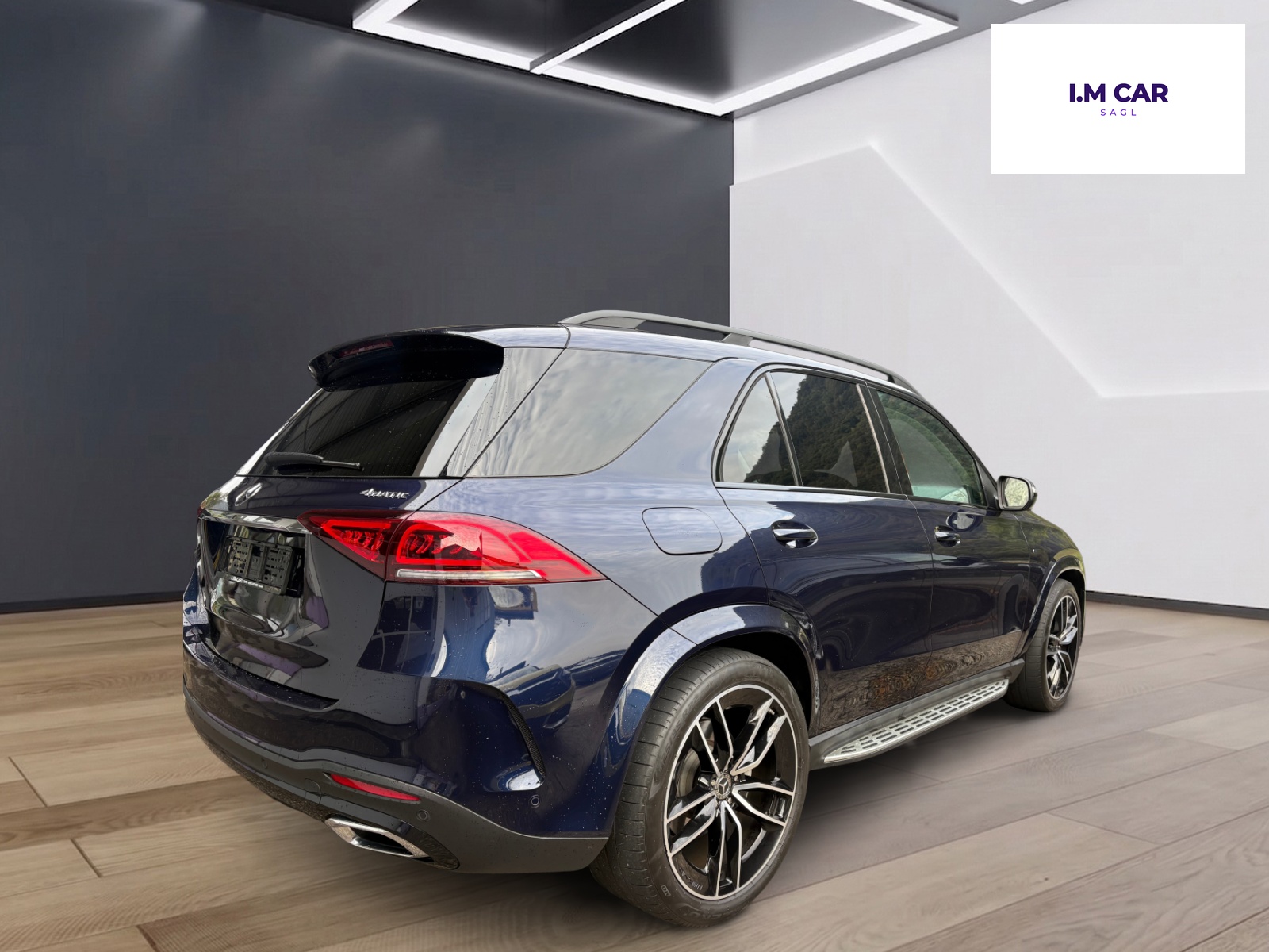 MERCEDES-BENZ GLE 350 de 4Matic AMG Line 9G-Tronic-image-2