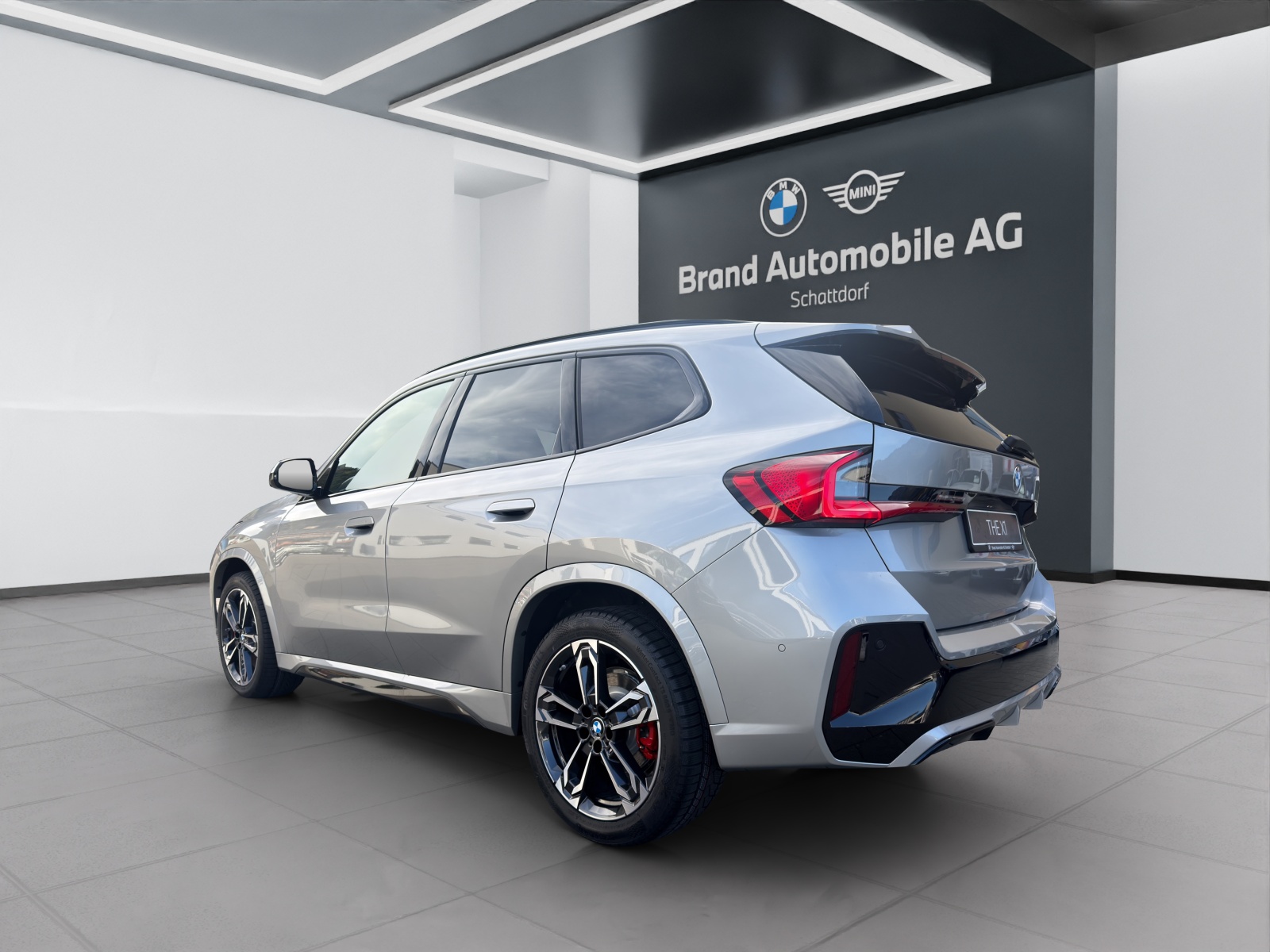 BMW X1 23i xDrive-image-2
