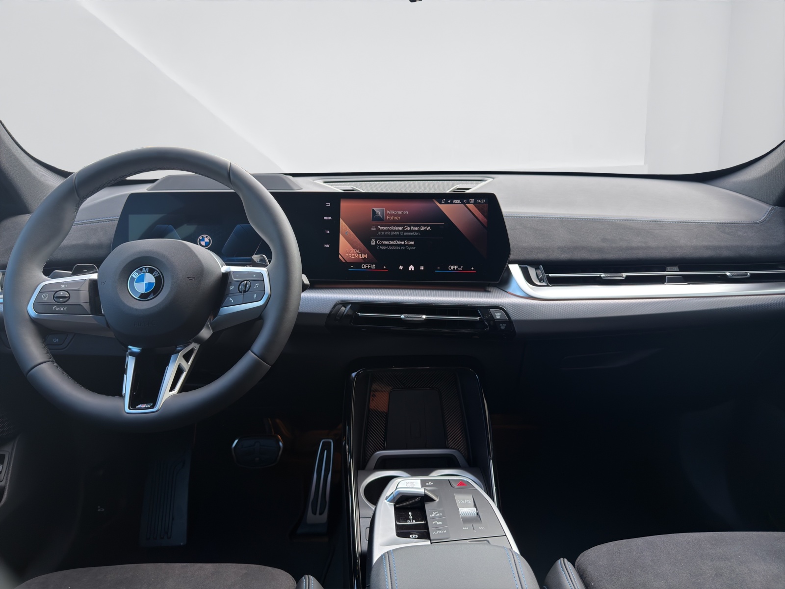 BMW X1 23i xDrive-image-15