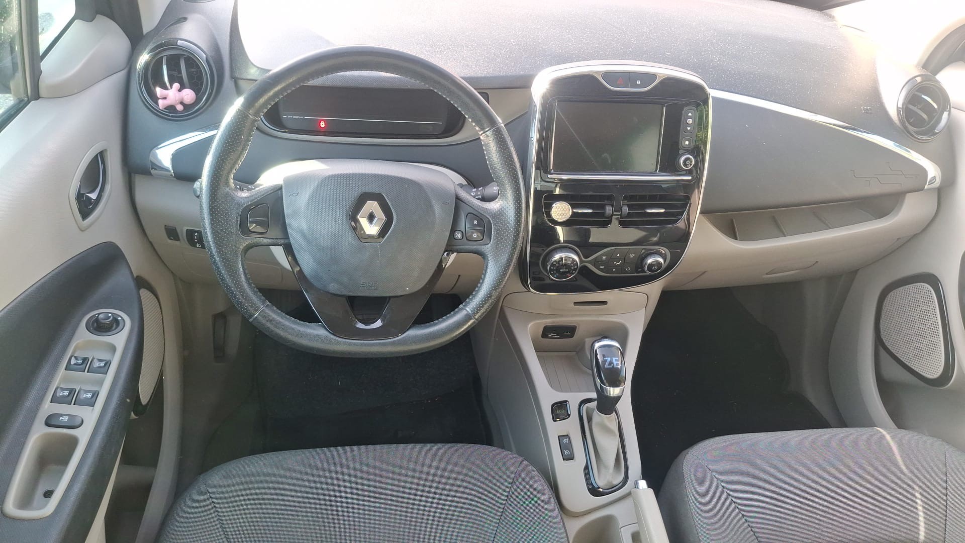 RENAULT Zoe Life Q210 (Batterie inkl)-image-7