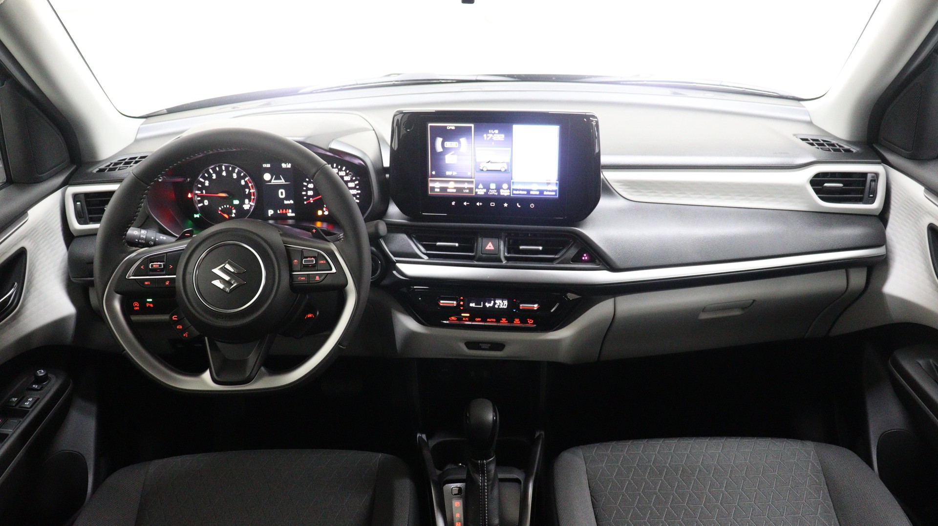 SUZUKI Swift 1.2 Compact Top Hybrid-image-5