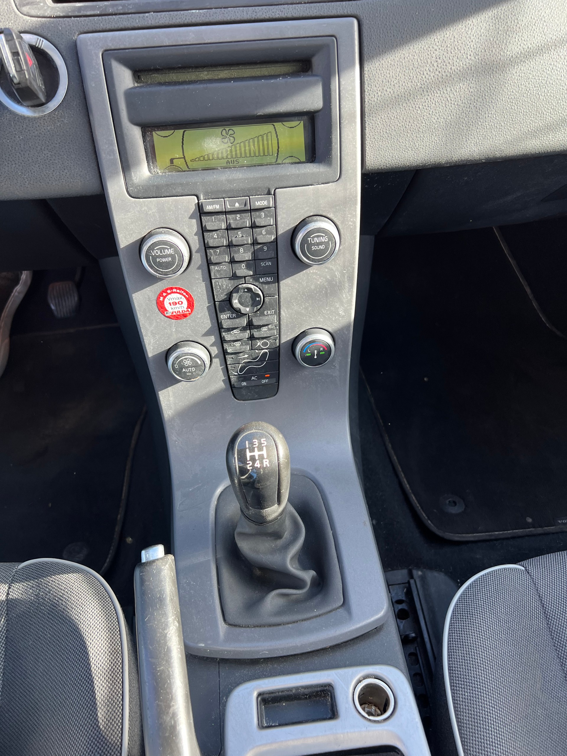 VOLVO C30 1.6 Summum-image-8