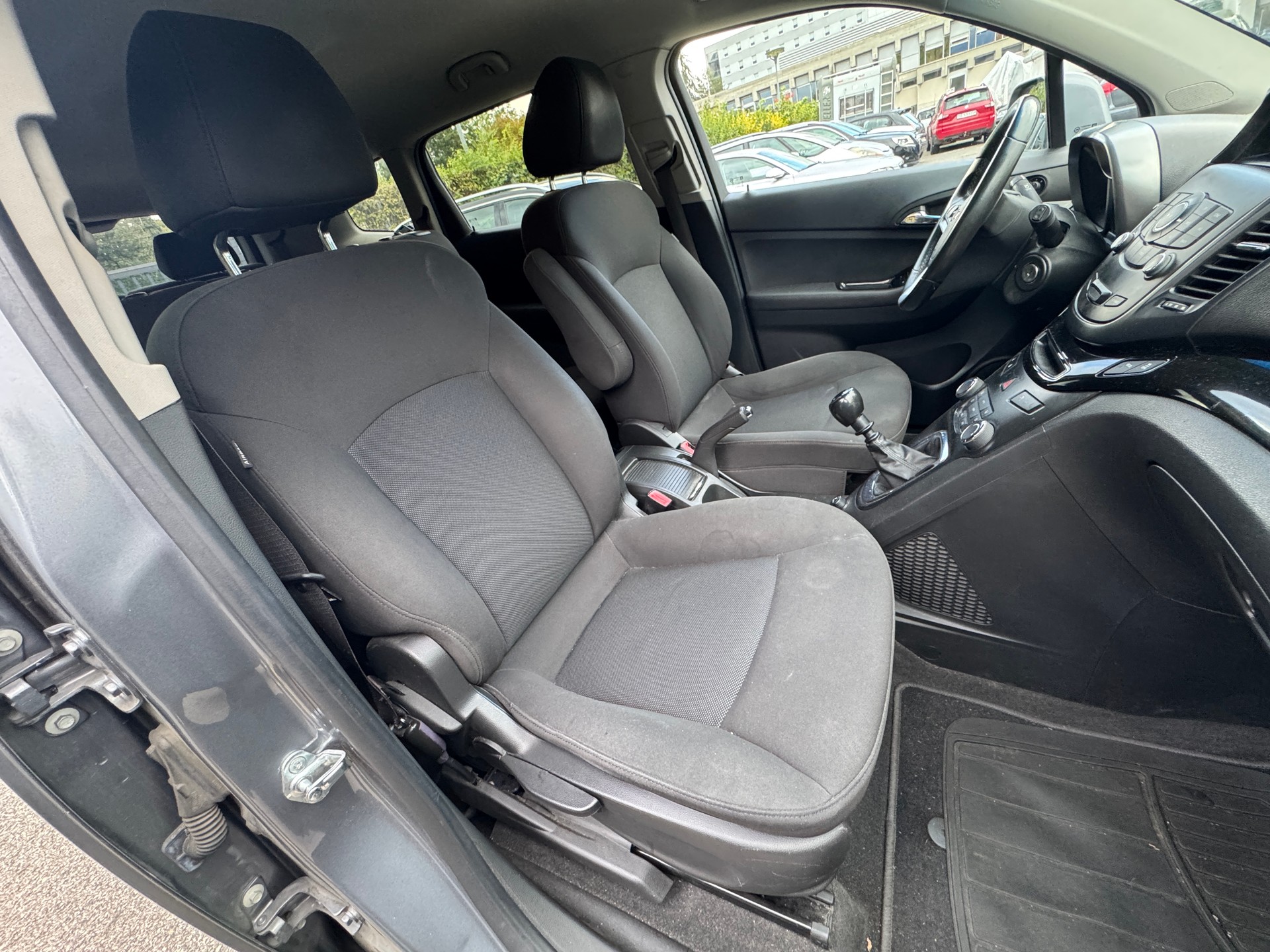 CHEVROLET Orlando 2.0 VCDi LT-image-7