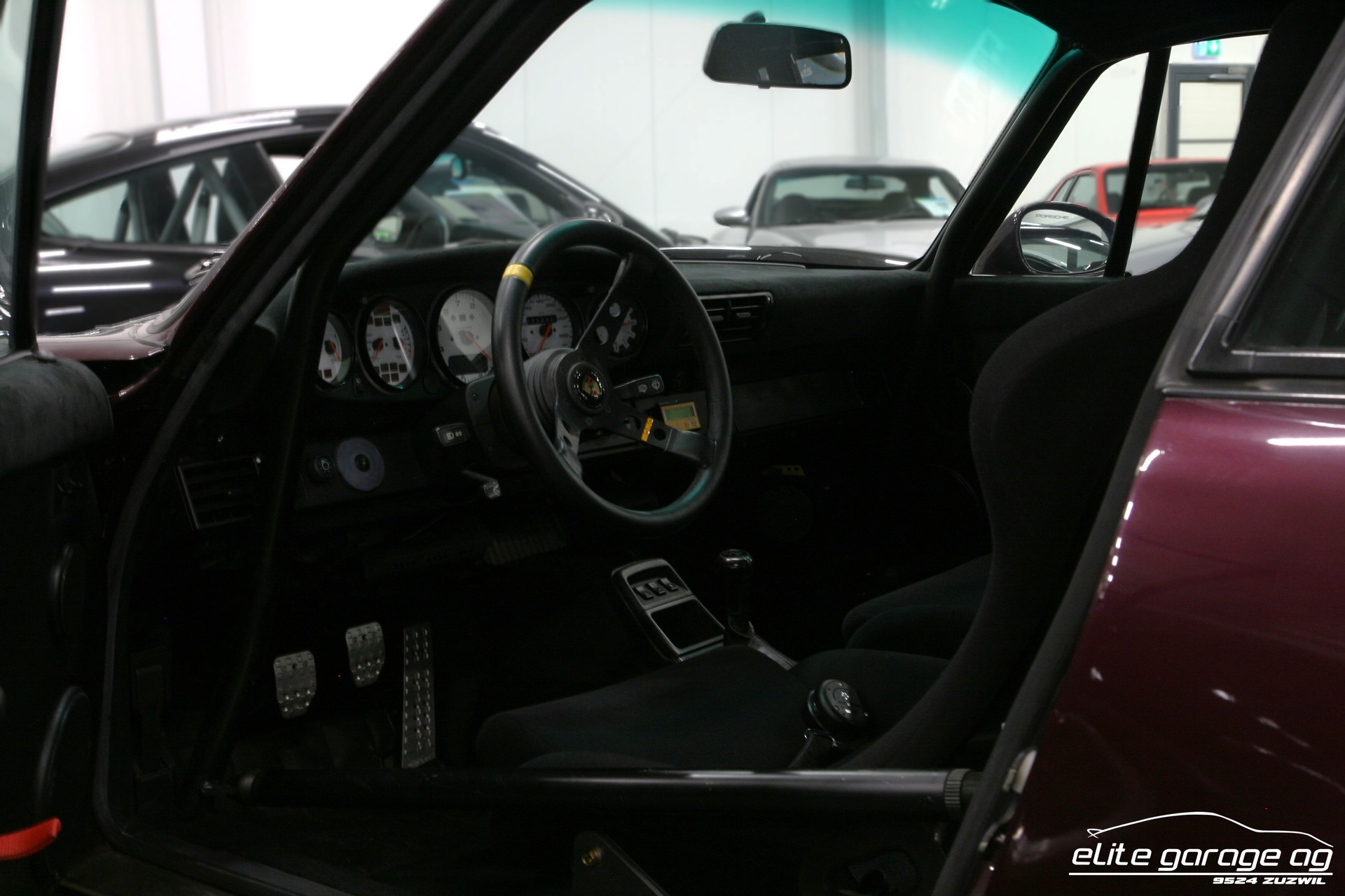 PORSCHE 911 Turbo 3.6-image-7