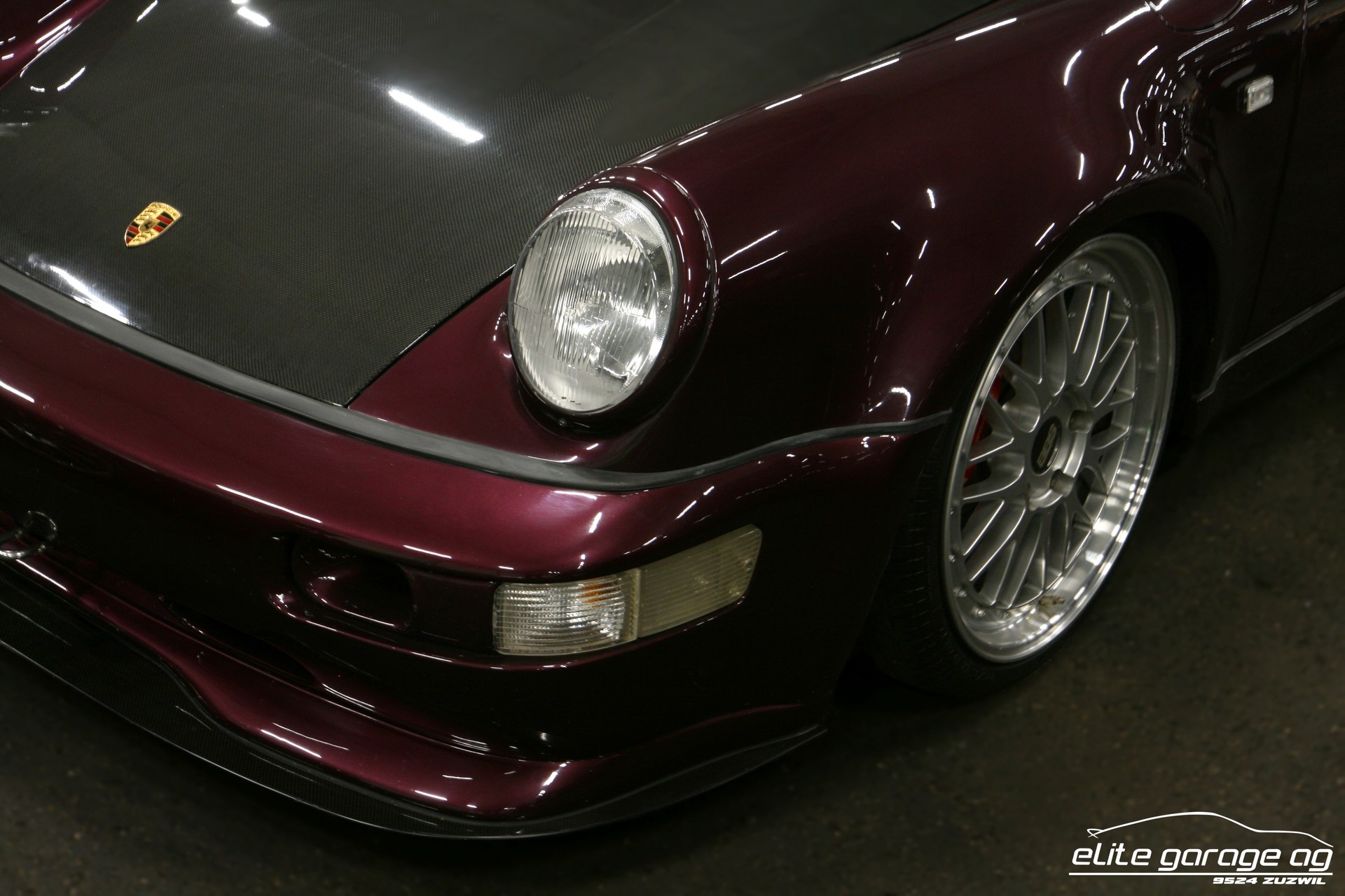 PORSCHE 911 Turbo 3.6-image-1
