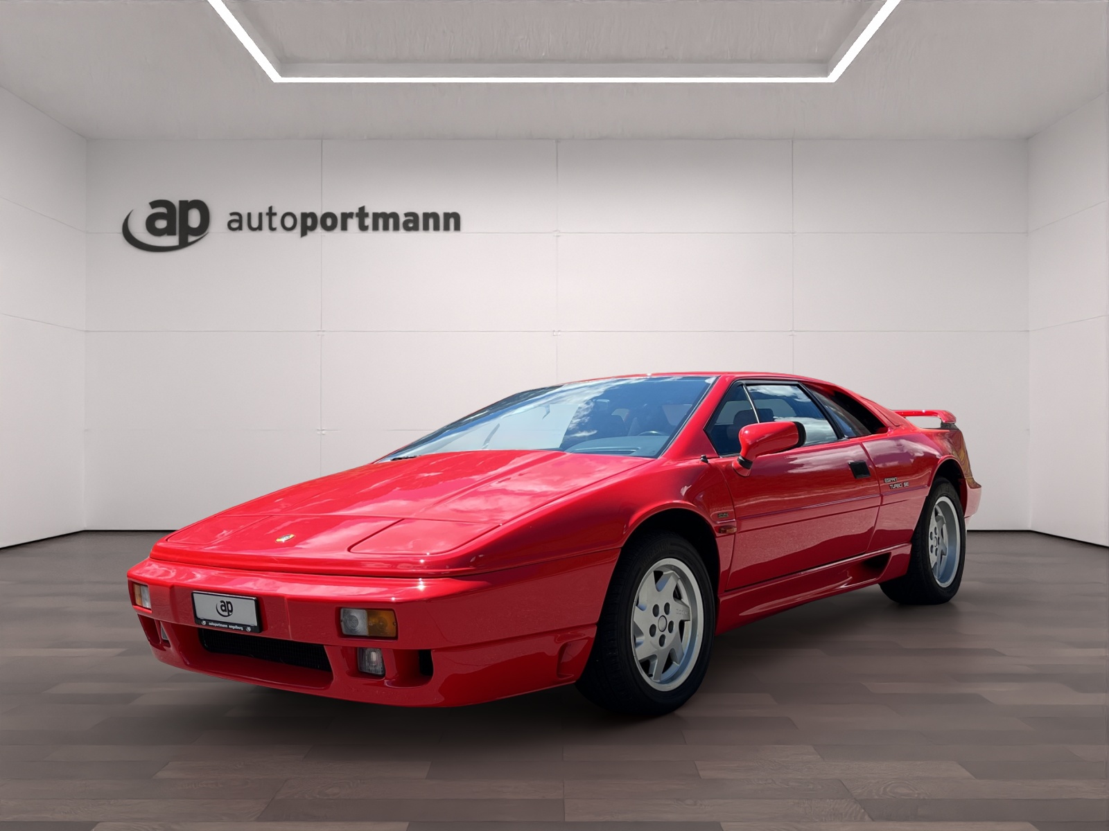 LOTUS Esprit 2.2 Turbo SE-image-2