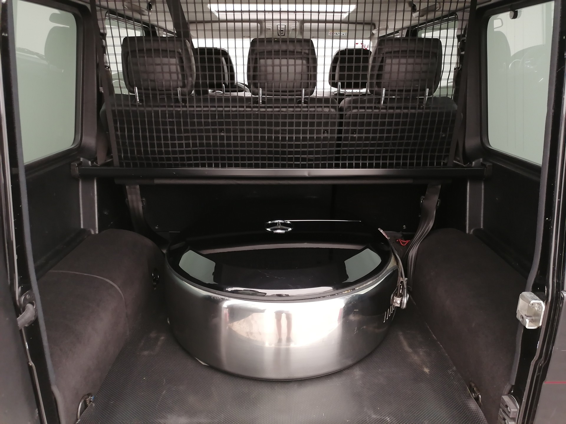 MERCEDES-BENZ G350 Bluetec 7G-Tronic-image-11