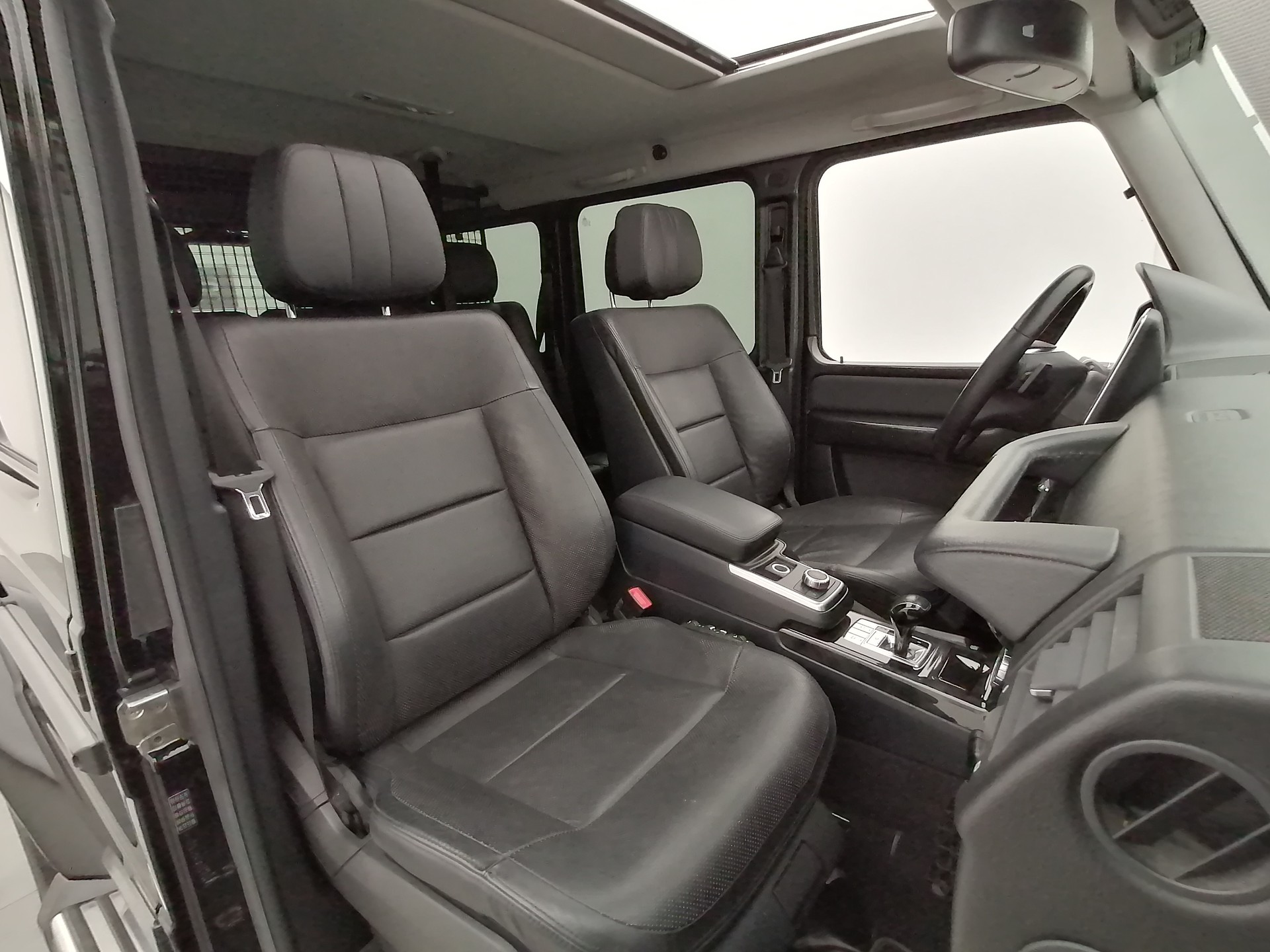 MERCEDES-BENZ G350 Bluetec 7G-Tronic-image-14