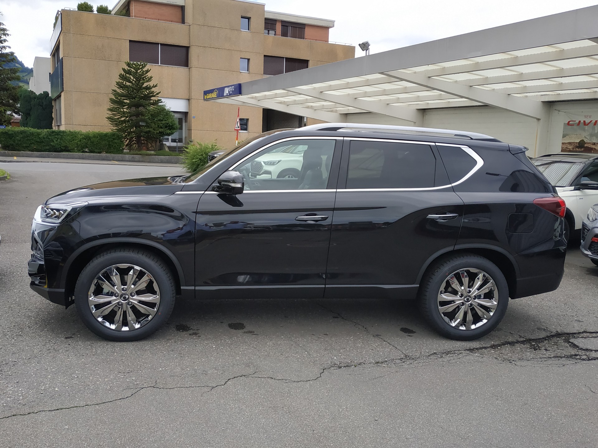 KGM-SsangYong Rexton 2.2 CRDi Titanium 4WD AT-image-4