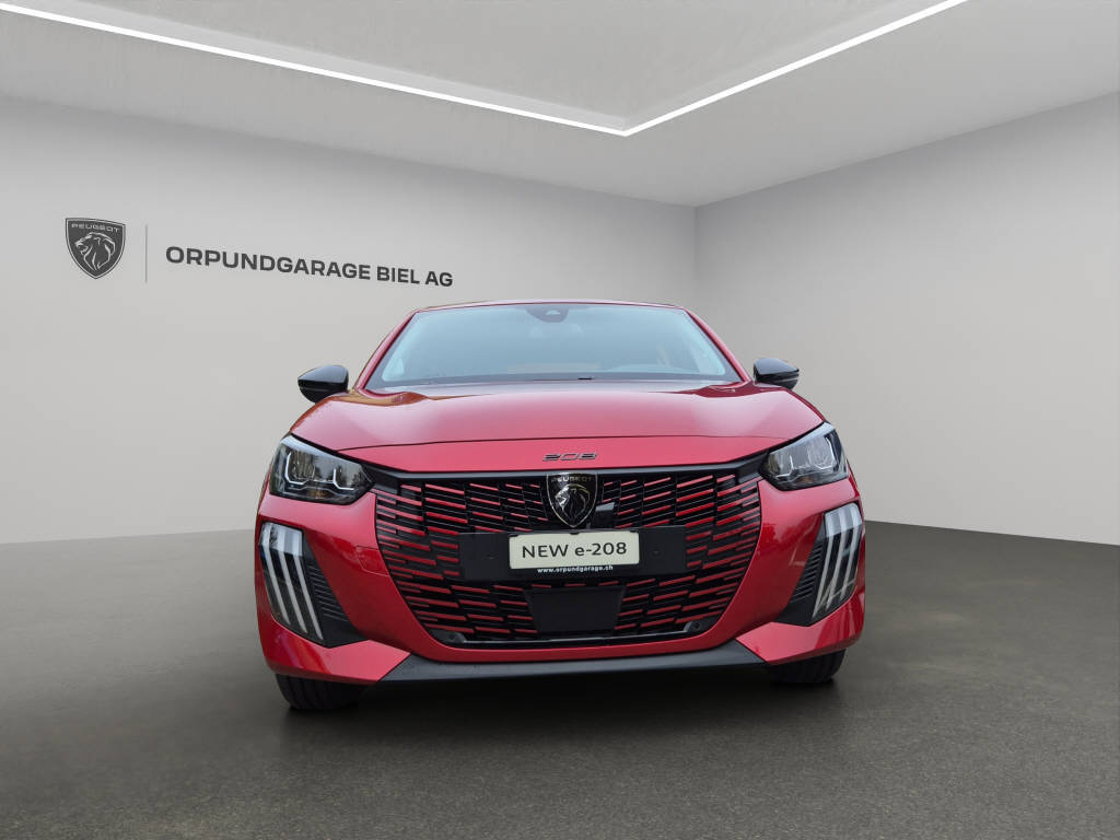 PEUGEOT 208 e-Allure-image-1