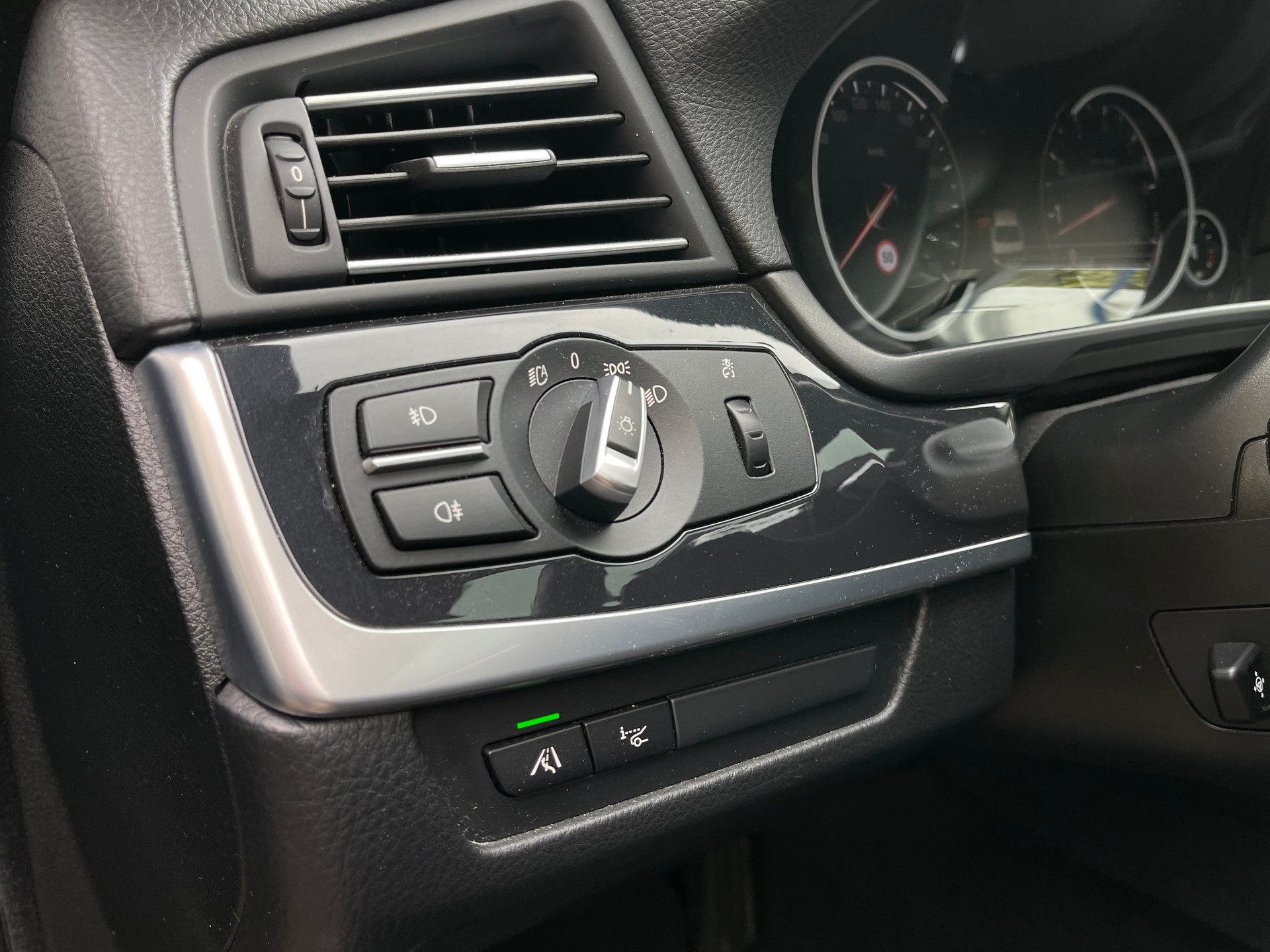 BMW 535i xDrive Steptronic-image-13