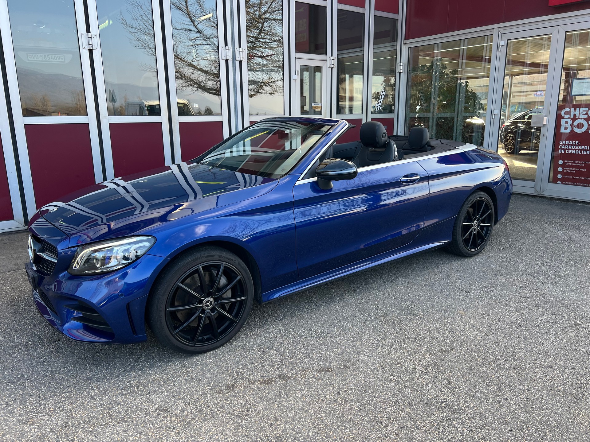 MERCEDES-BENZ C 400 Cabriolet 4Matic 9G-Tronic-image-6