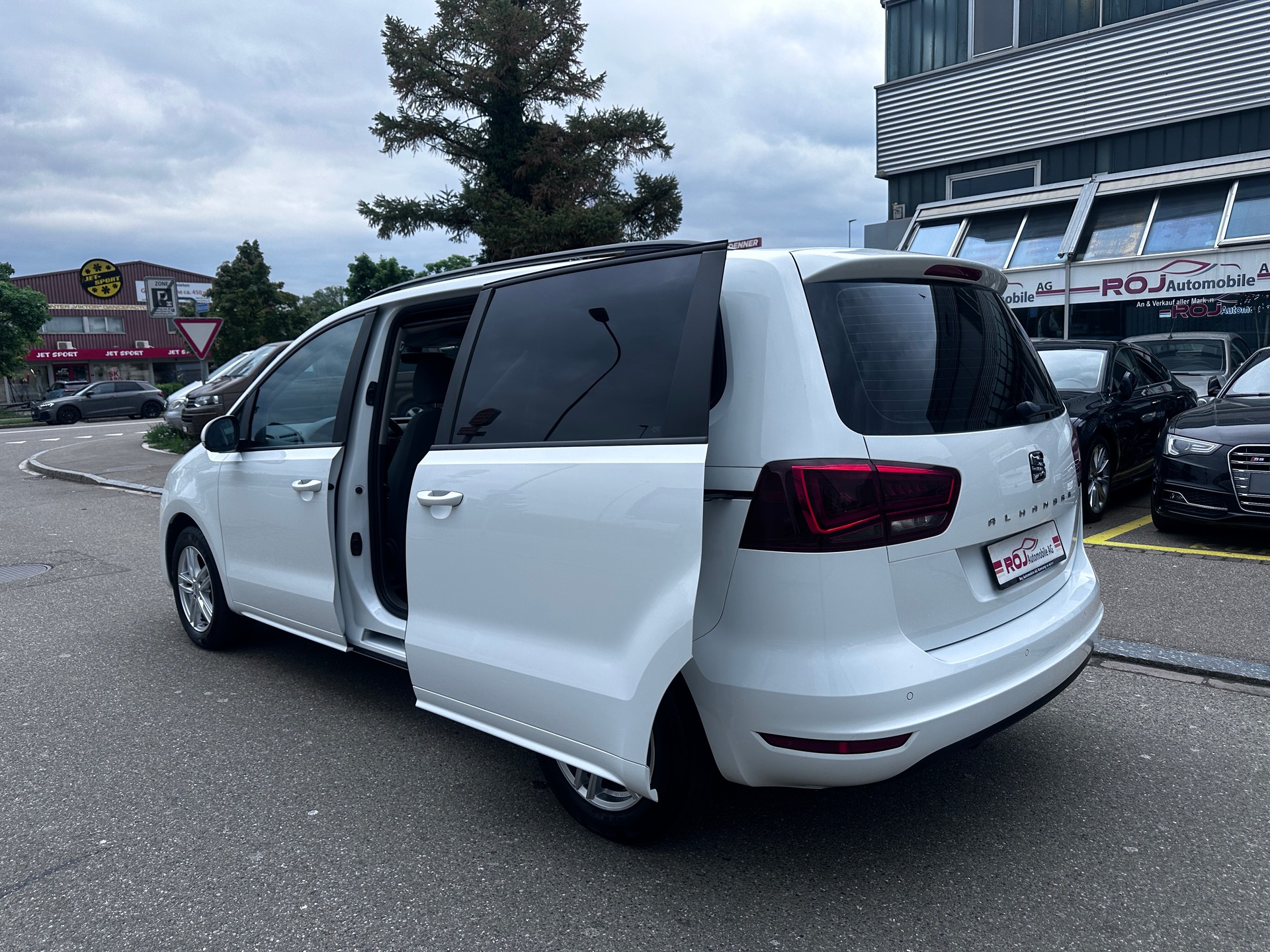 SEAT Alhambra 2.0 TDI Style DSG-image-7