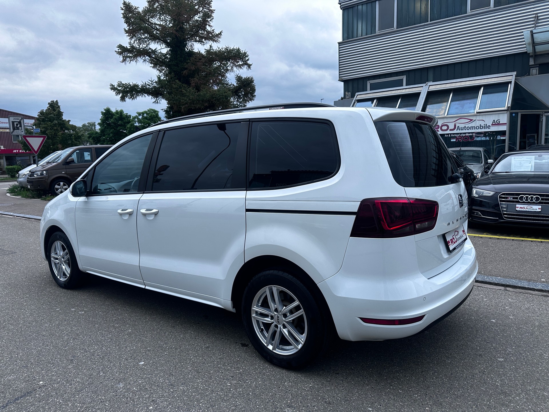 SEAT Alhambra 2.0 TDI Style DSG-image-6
