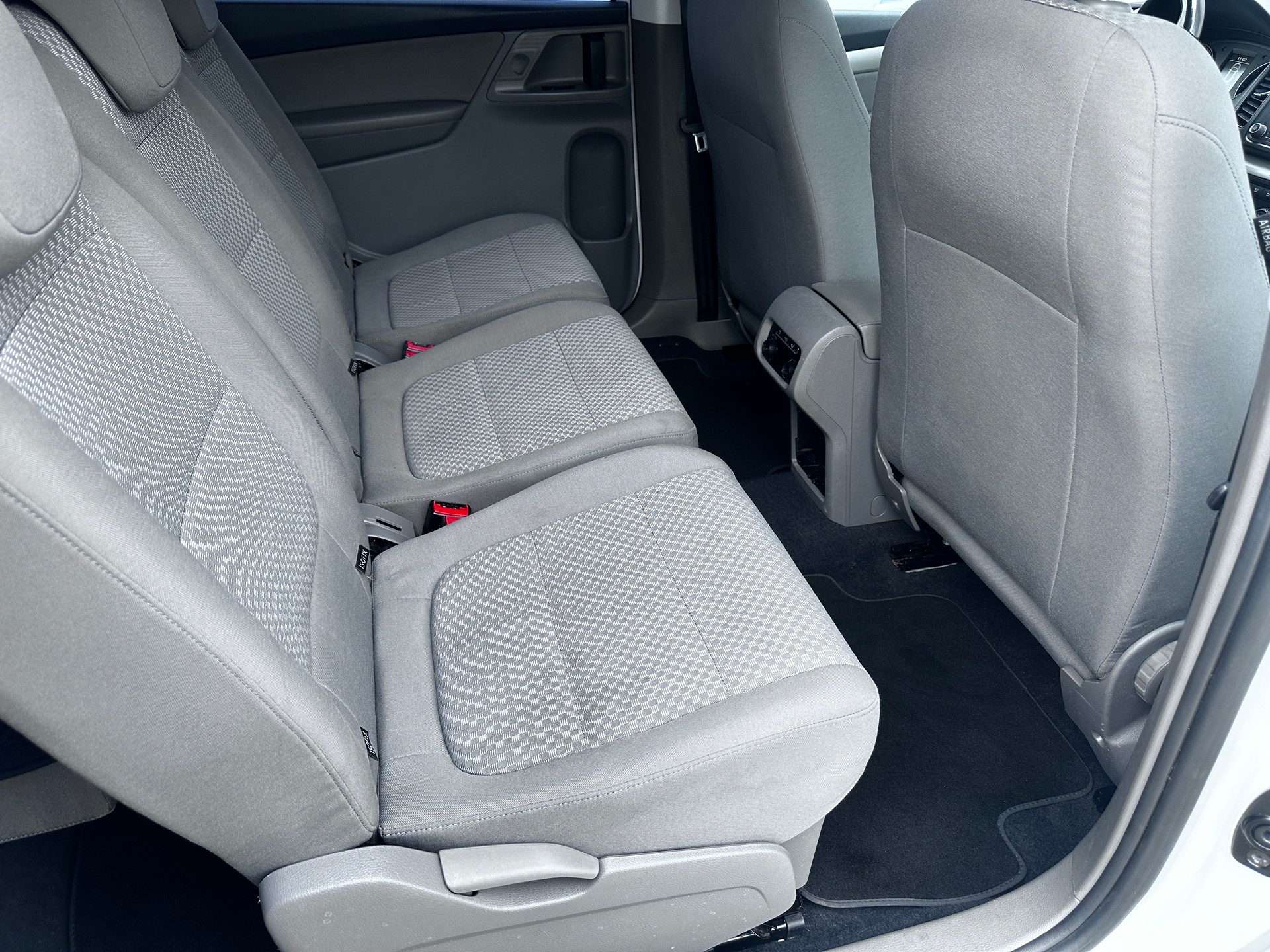 SEAT Alhambra 2.0 TDI Style DSG-image-15
