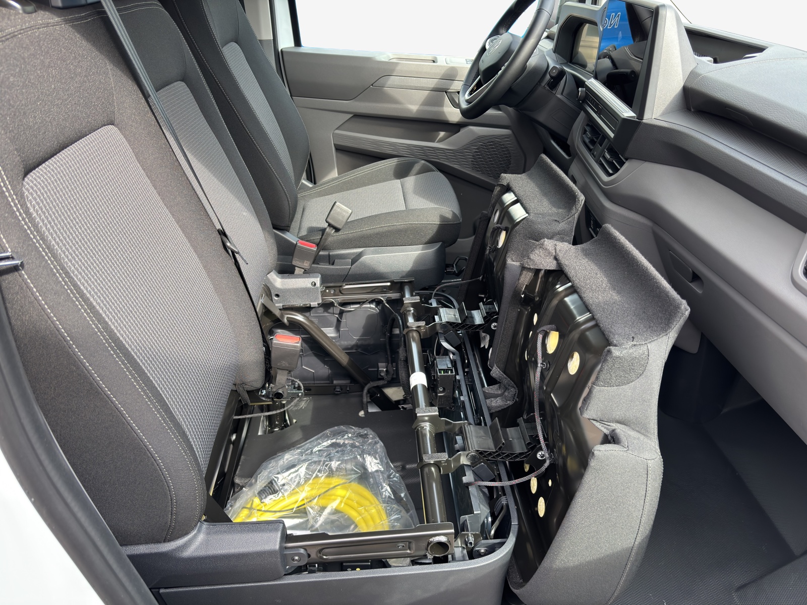 VW e-Transporter 70 kWh-image-14