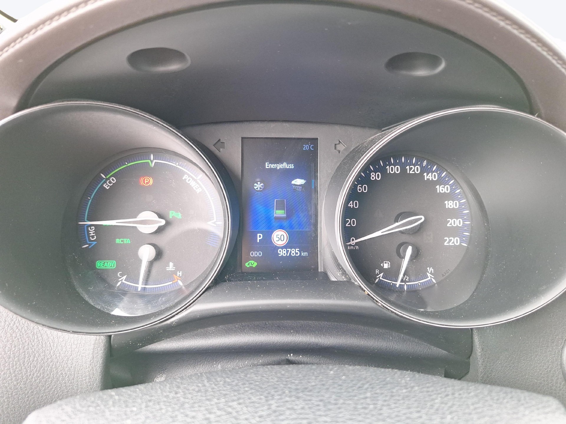 TOYOTA C-HR 1.8 VVTi HSD Premium-image-14