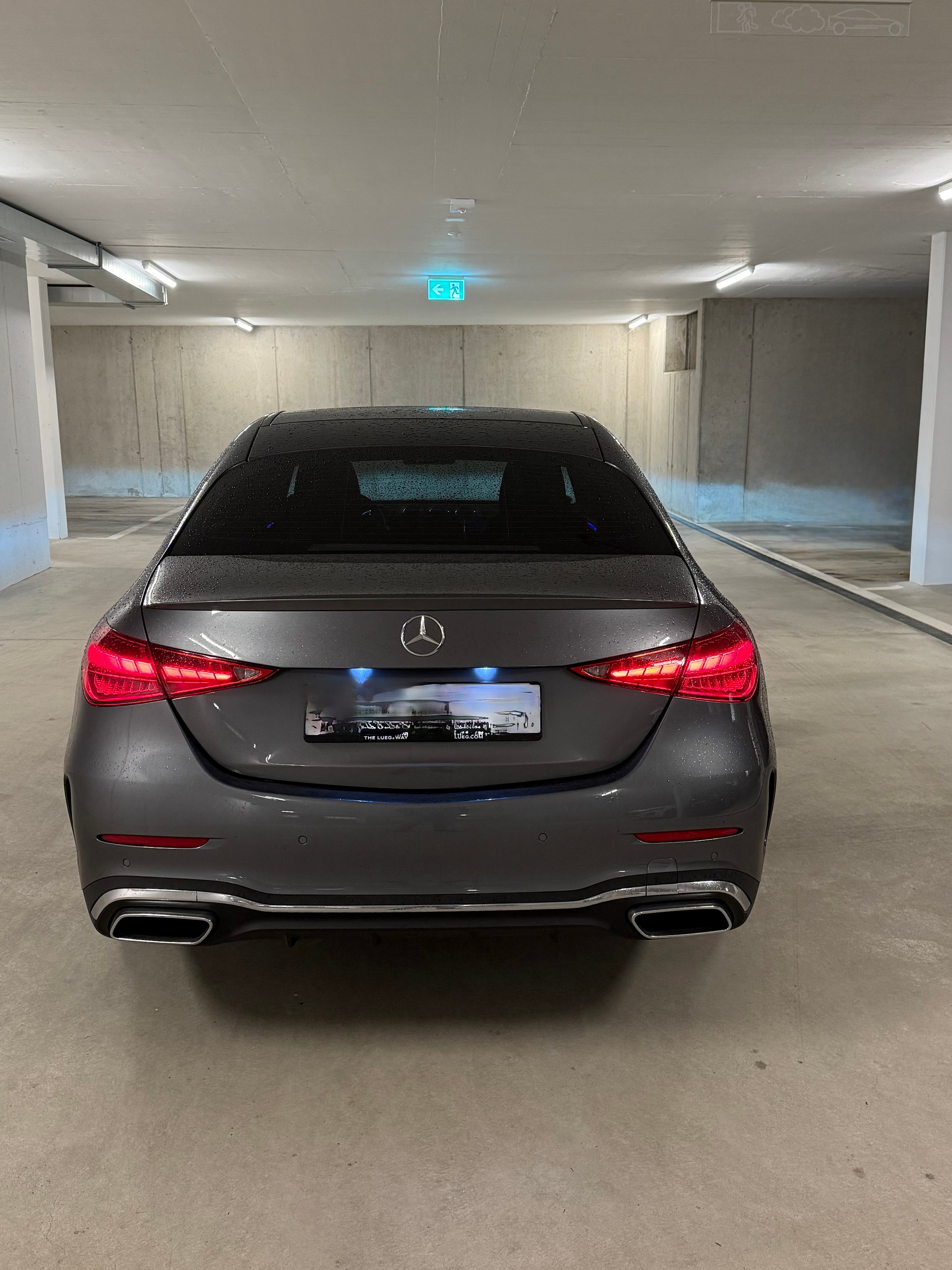 MERCEDES-BENZ C 200 AMG Line-image-3