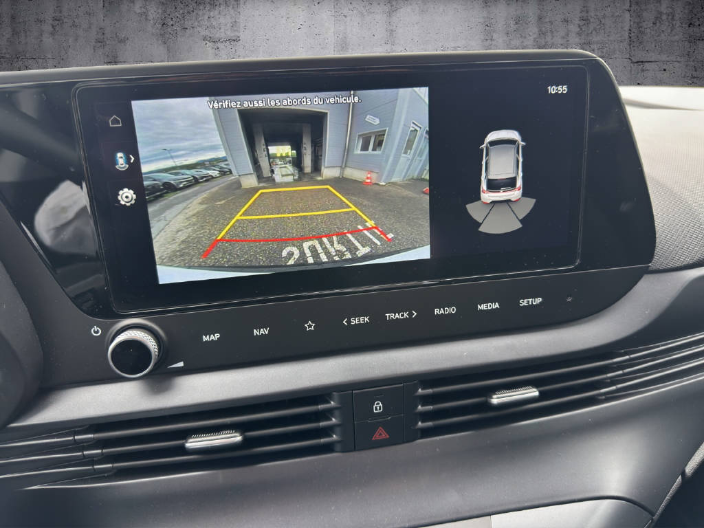 HYUNDAI Bayon 1.0 T-GDi Amplia-image-13
