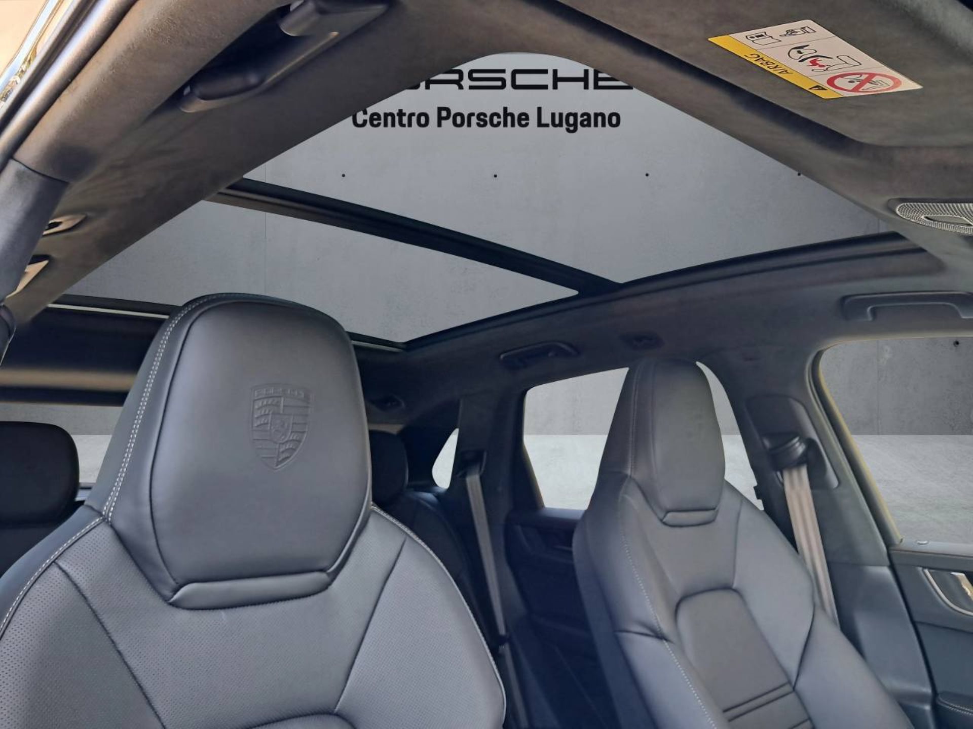 PORSCHE Cayenne Turbo E-Hybrid-image-18