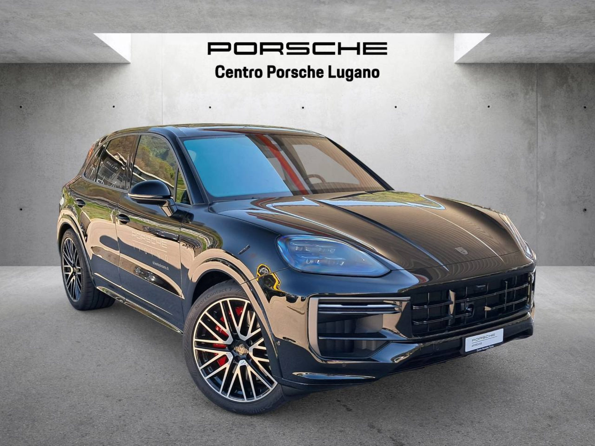 PORSCHE Cayenne Turbo E-Hybrid-image-0