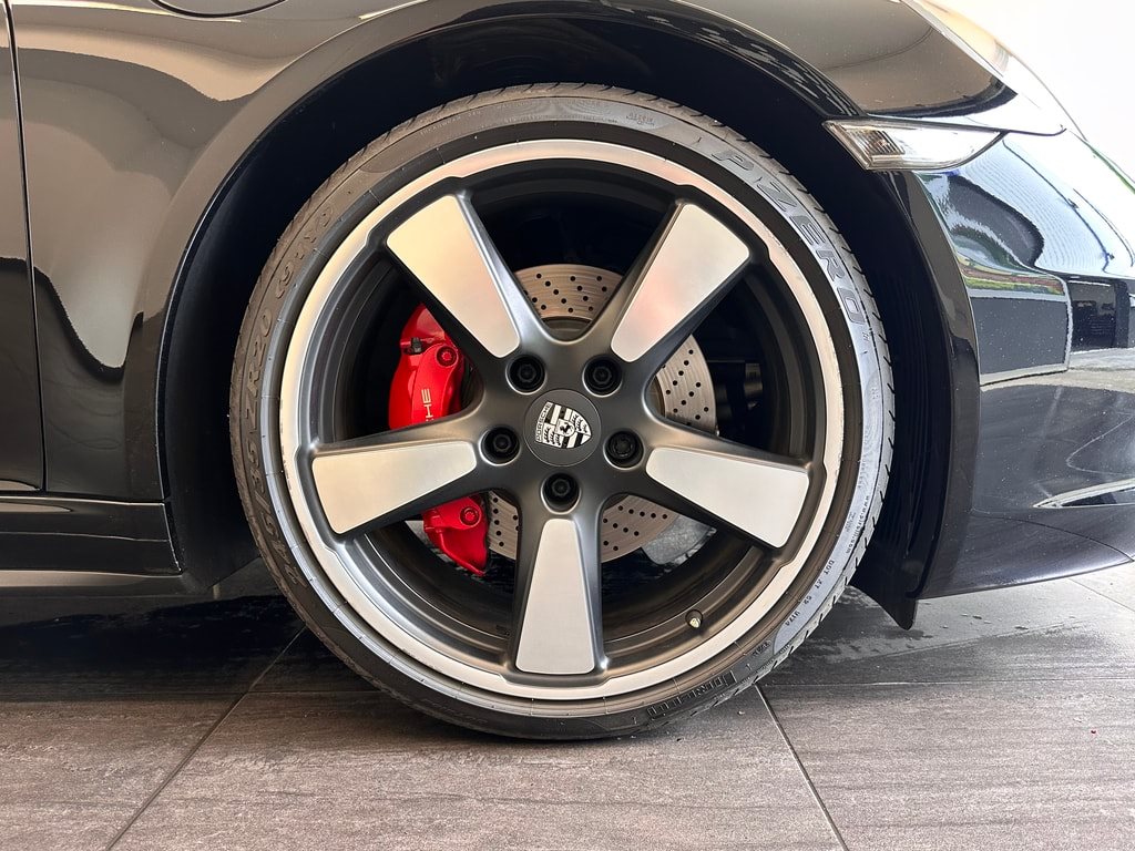 PORSCHE 911 Carrera S 50 Years PDK-image-5