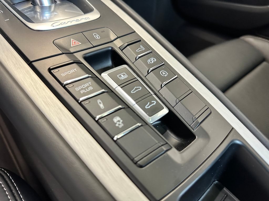 PORSCHE 911 Carrera S 50 Years PDK-image-17